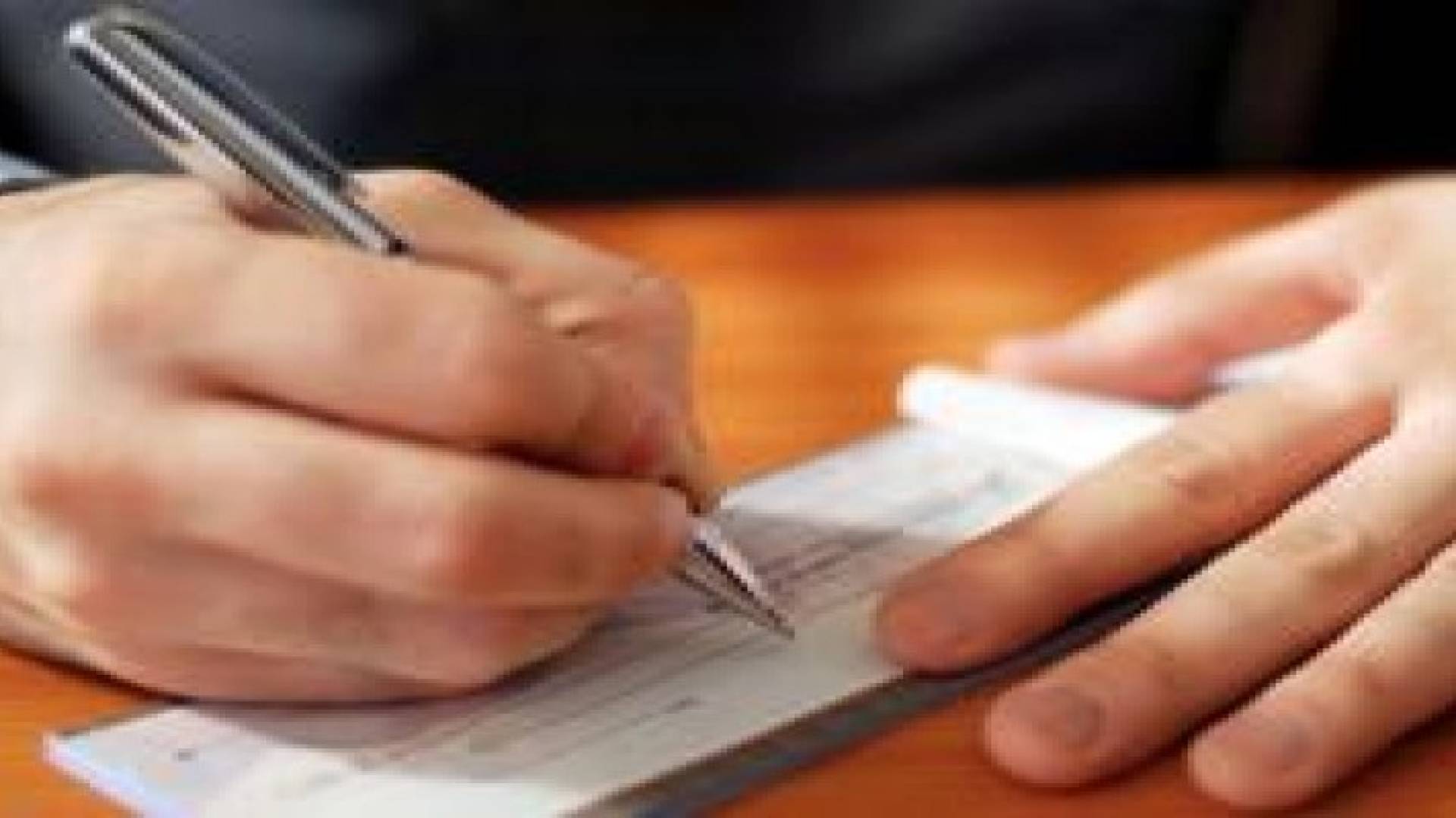 مليار دينار قيمة الشيكات المعادة لنهاية تموز
