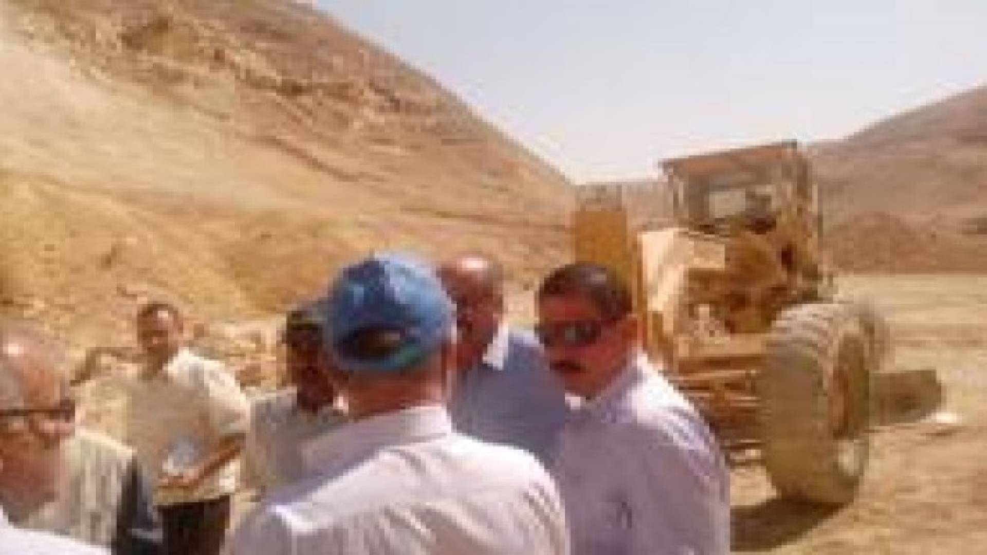 ابو حمور يتفقد اعمال مشروعي سد اللجون و سد زرقاء ماعين