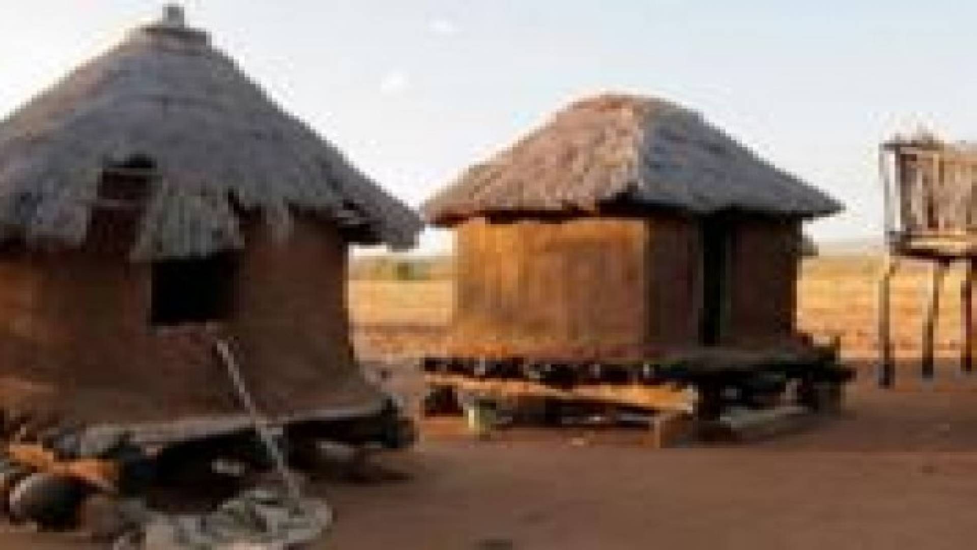 علماء: أكواخ في افريقيا ربما تكشف سبب انعكاس قطبي الأرض