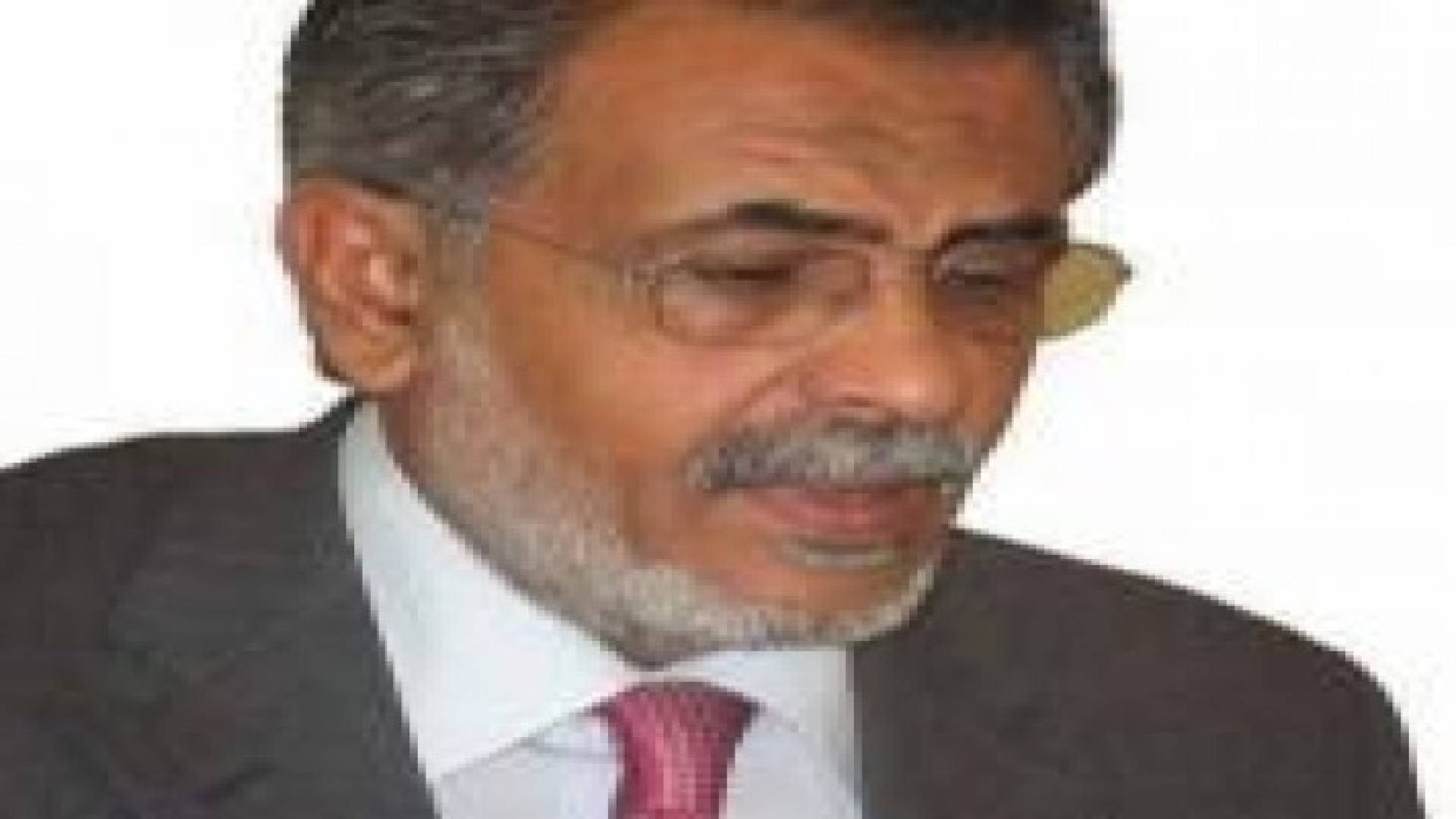 إصابة نائب رئيس البرلمان اليمني و مقتل 4 من مرافقيه في كمين للحوثيين بمدينة أبين