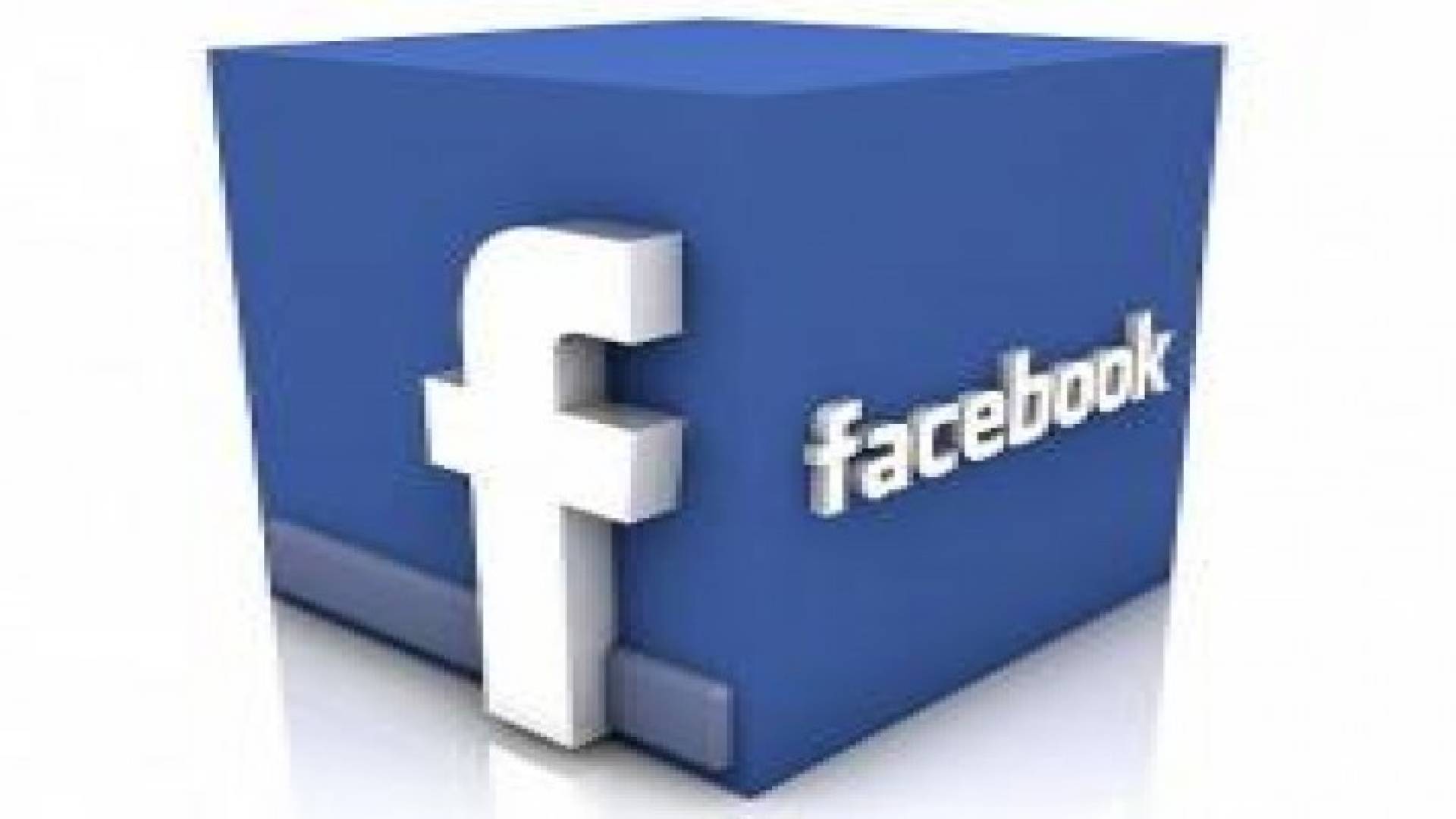 "Facebook" يعلن أن "هاها" والرموز التعبيرية قتلت "LOL"