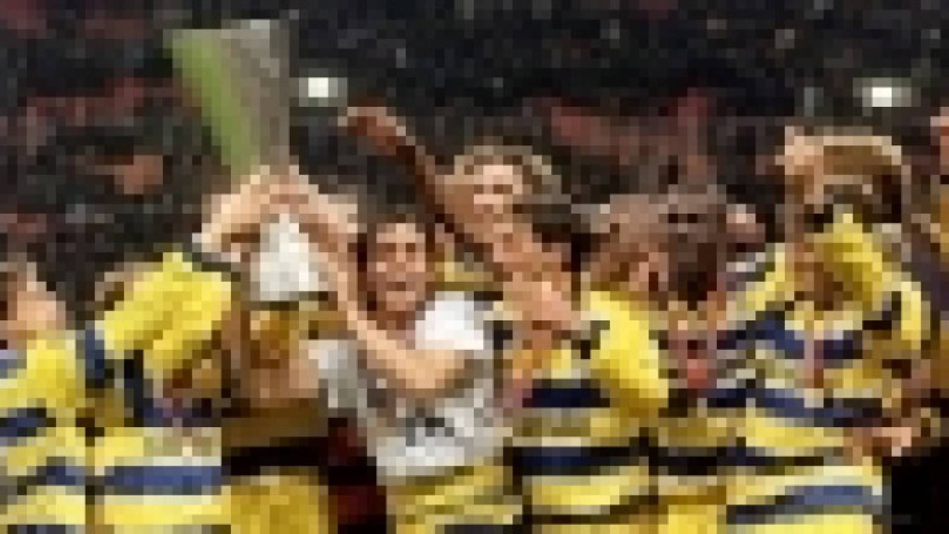 بارما يبيع تاريخه ويعرض كؤوسه في مزاد