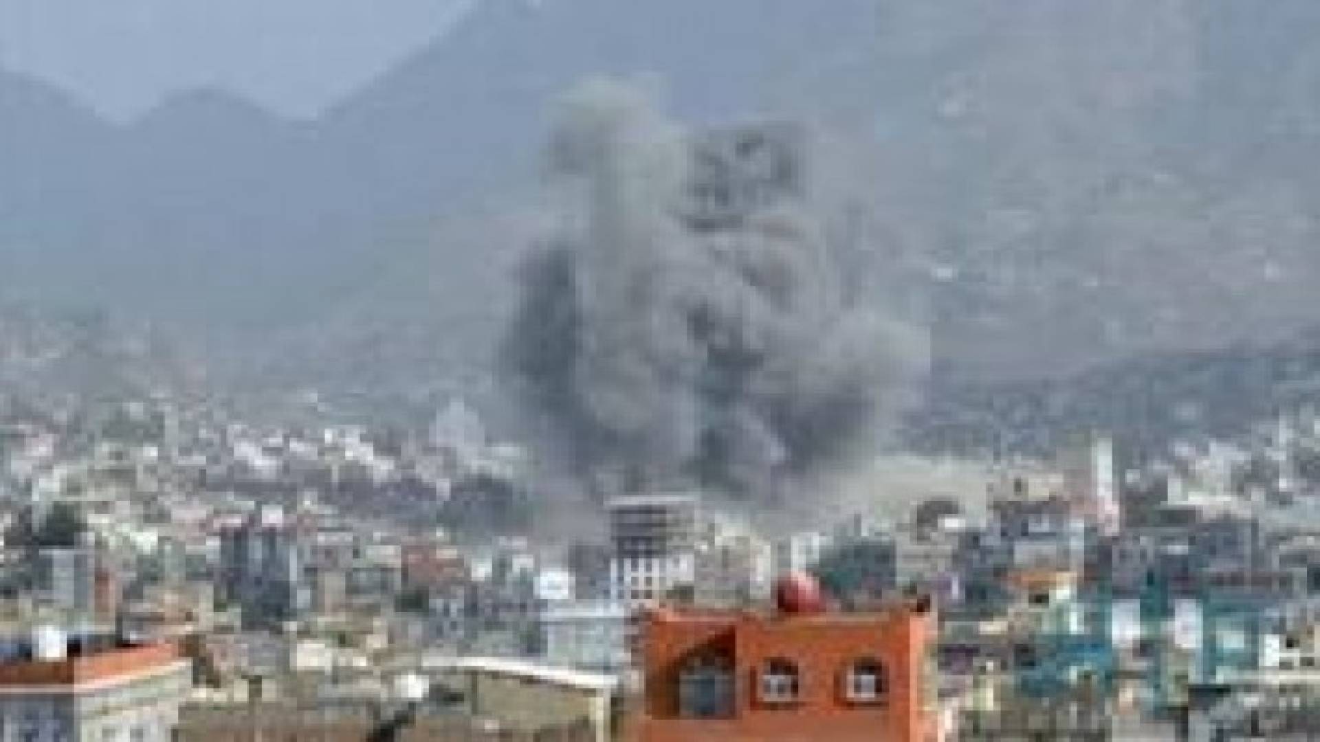 غارت للتحالف على المتمردين بالحديدة