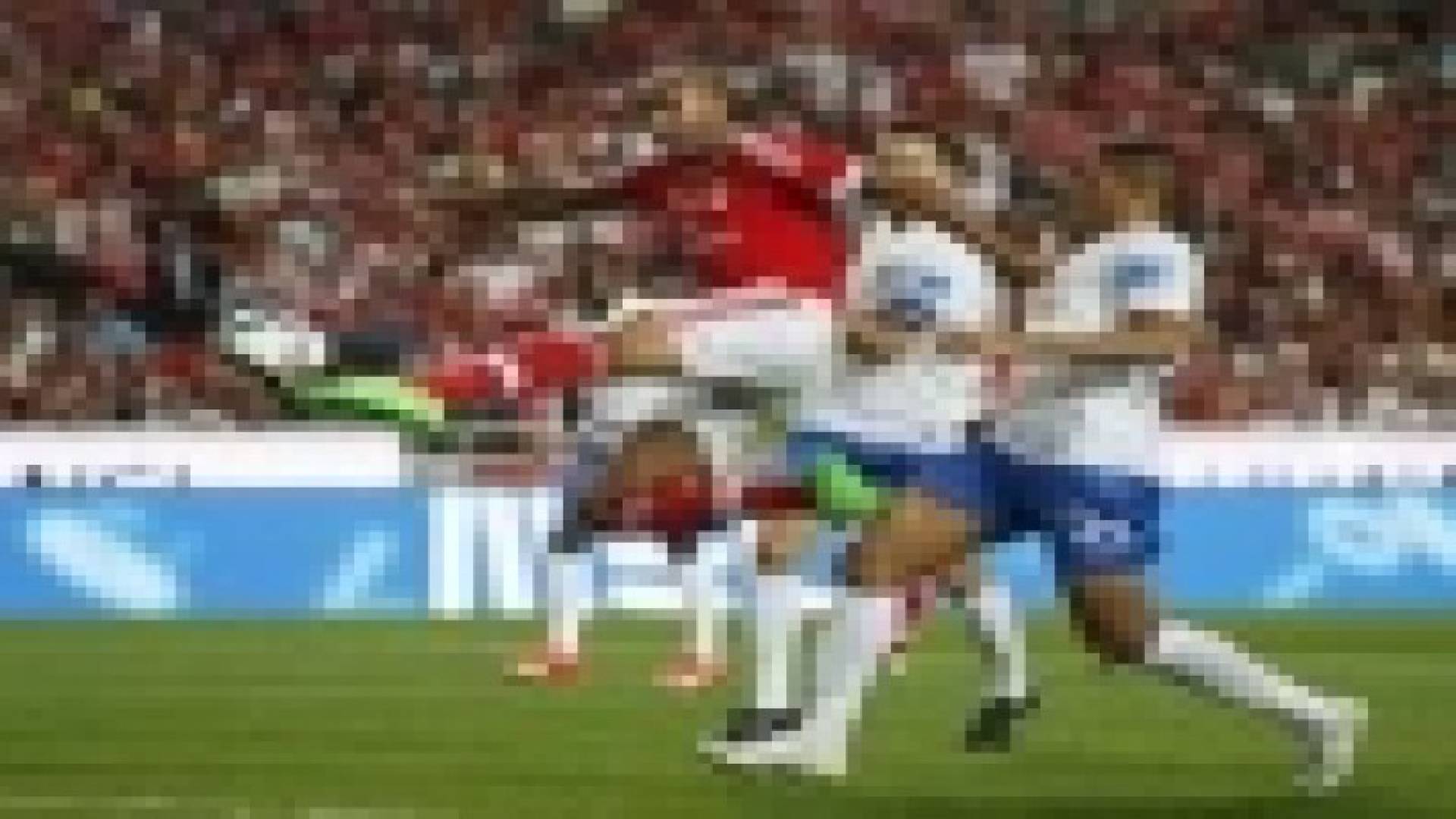 بنفيكا يسحق أستوريل في الدوري البرتغالي