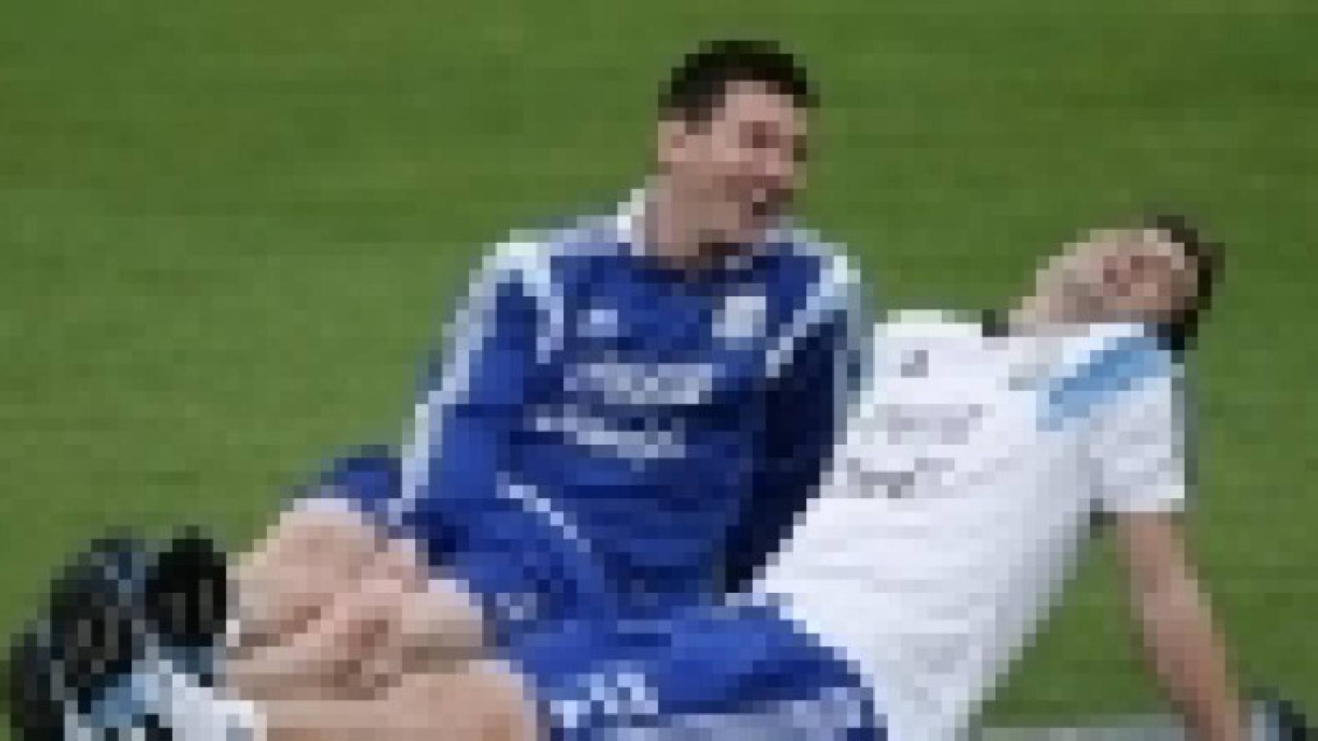 غاغو يدافع عن مواطنه الارجنتيني ميسي