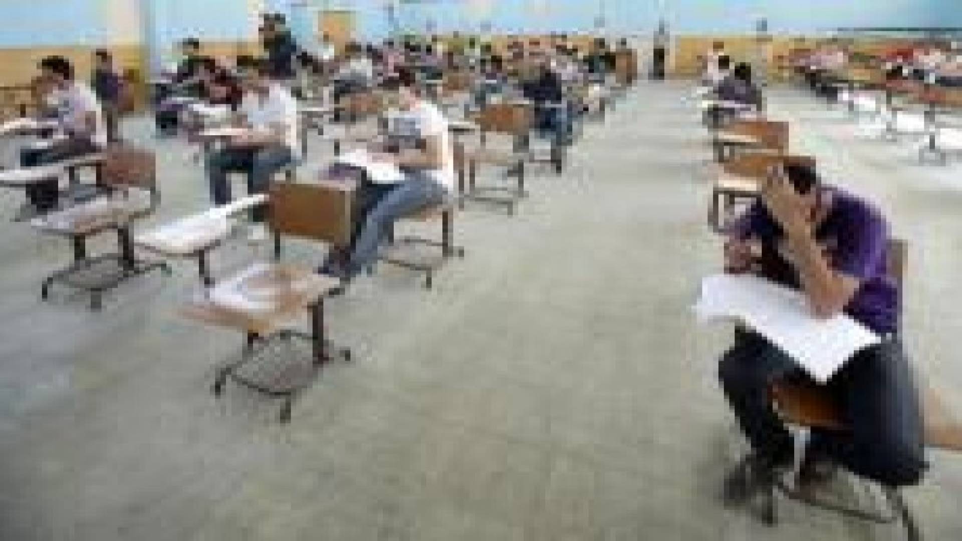 أكثر من 50 نائبا يطالبون بـ" فرصة خامسة" لطلبة التوجيهي