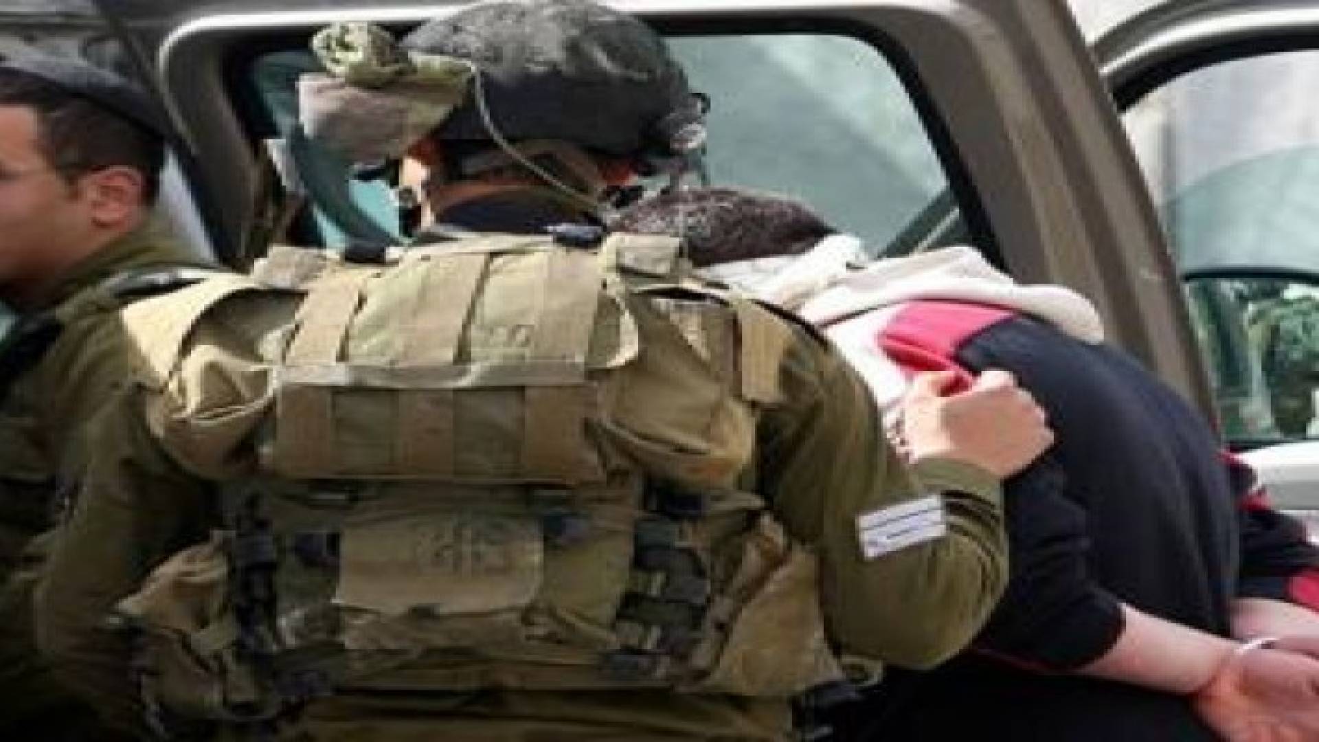 اعتقال شاب على حاجز عسكري بجنين