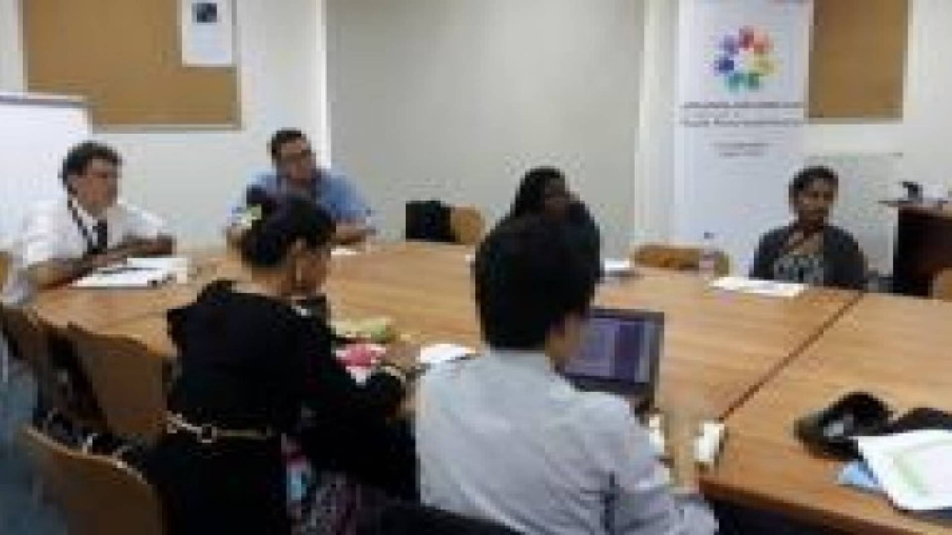 الجلسة المسائية لـمنتدى "الشباب والسلام والأمن"