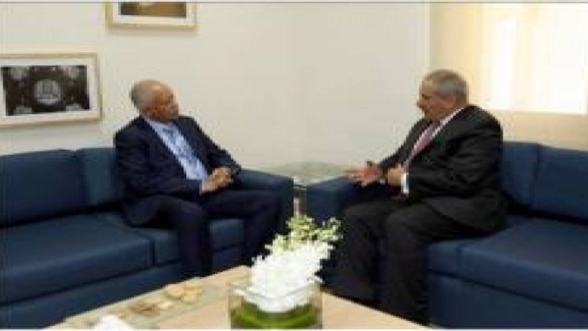 جوده يلتقي عددا من وزراء الخارجية والمسؤولين