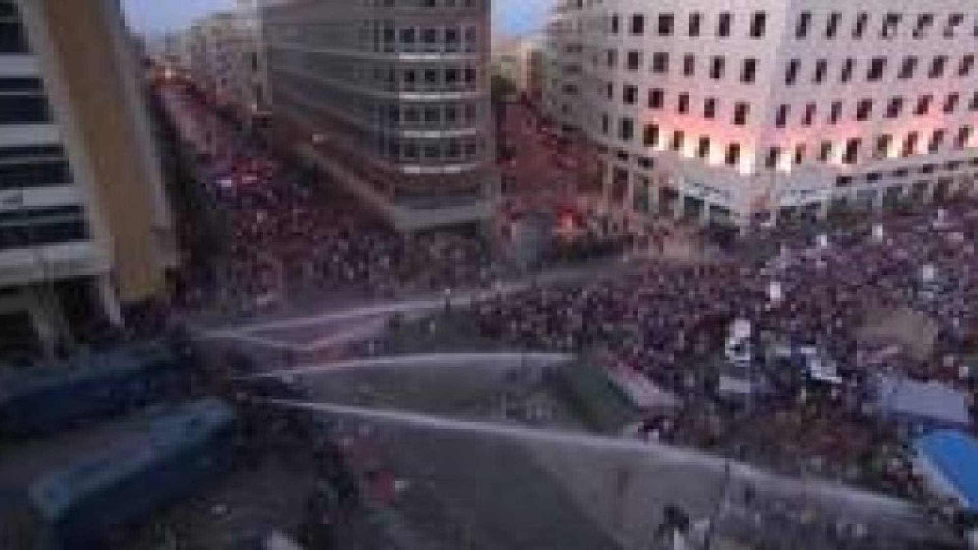 جرحى في صفوف الأمن اللبناني في مظاهرات وسط بيروت