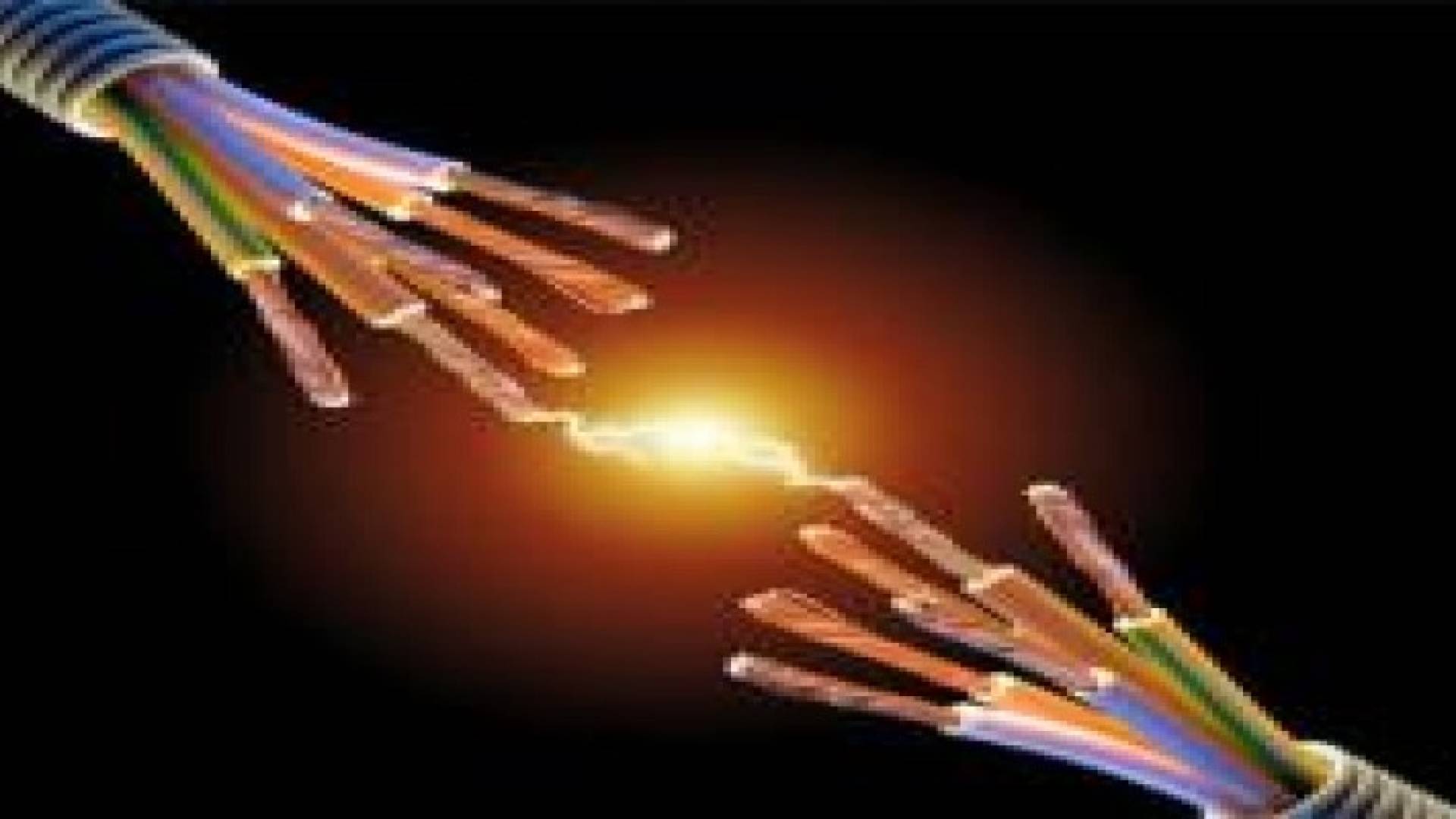 إصابة شخص اثر صعقة كهربائية في محافظة الزرقاء