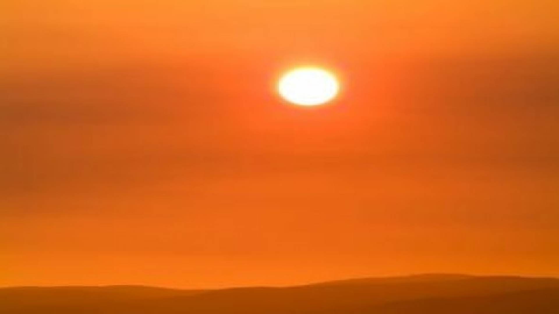 منخفض الهند الموسمي بدأ يضعف وتنبيه من الغبار في شرق المملكة