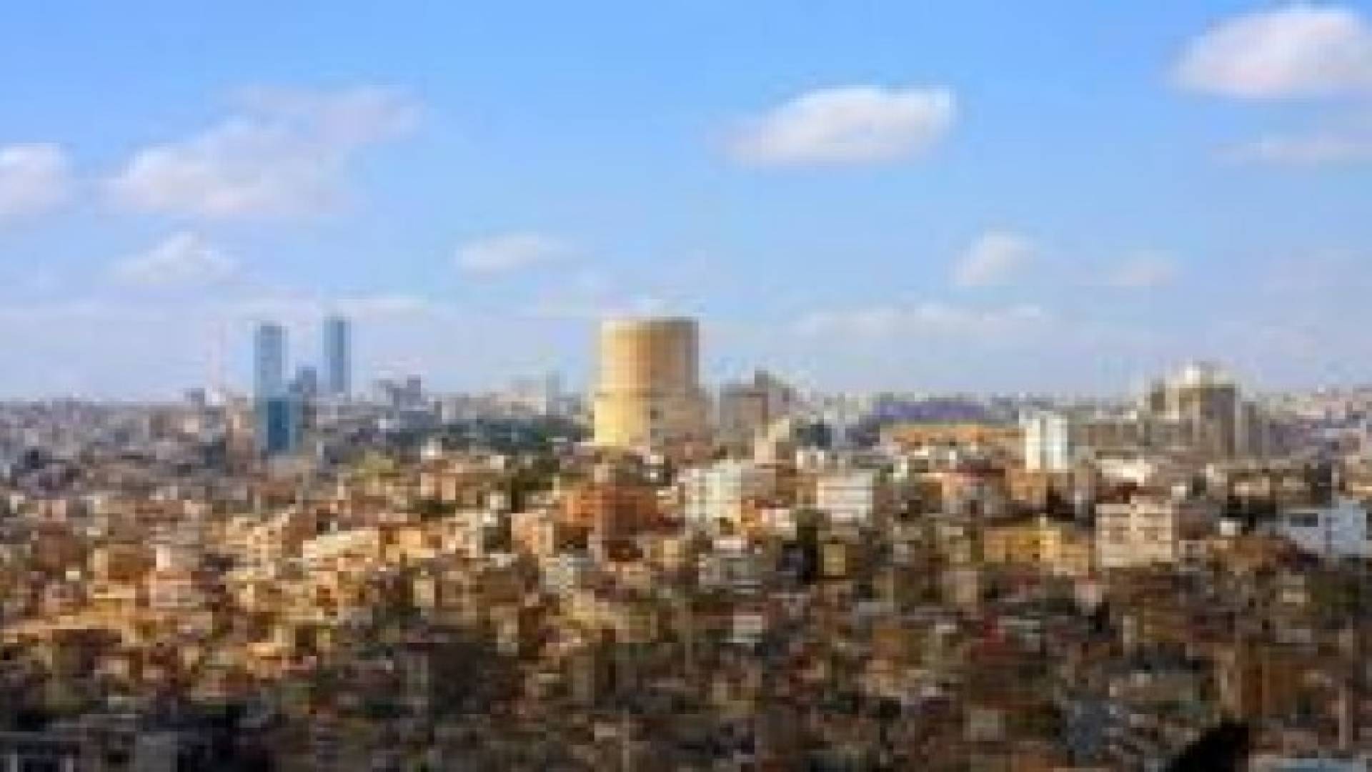 درجات الحرارة دون معدلاتها بقليل و أجواء صيفية معتدلة