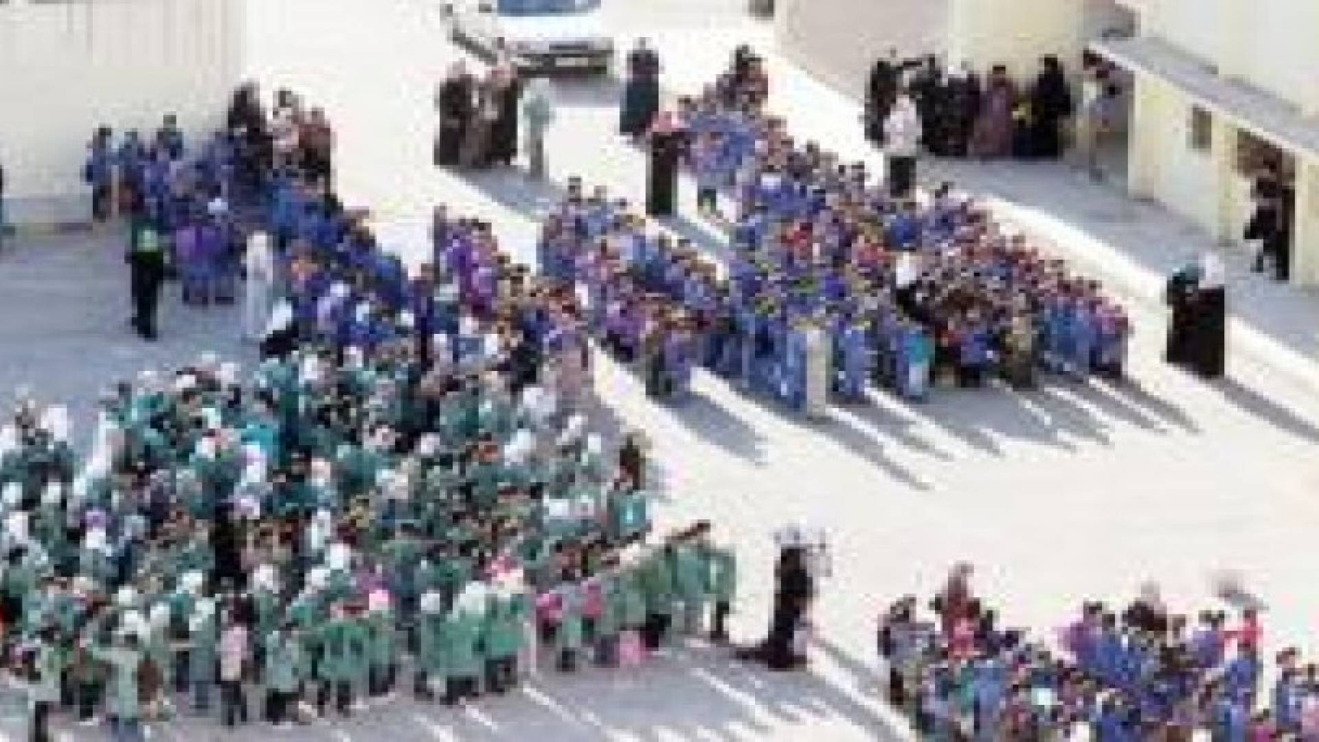 الدفاع المدني يذكر باتخاذ السبل الآمنة والإجراءات الوقائية في المدارس