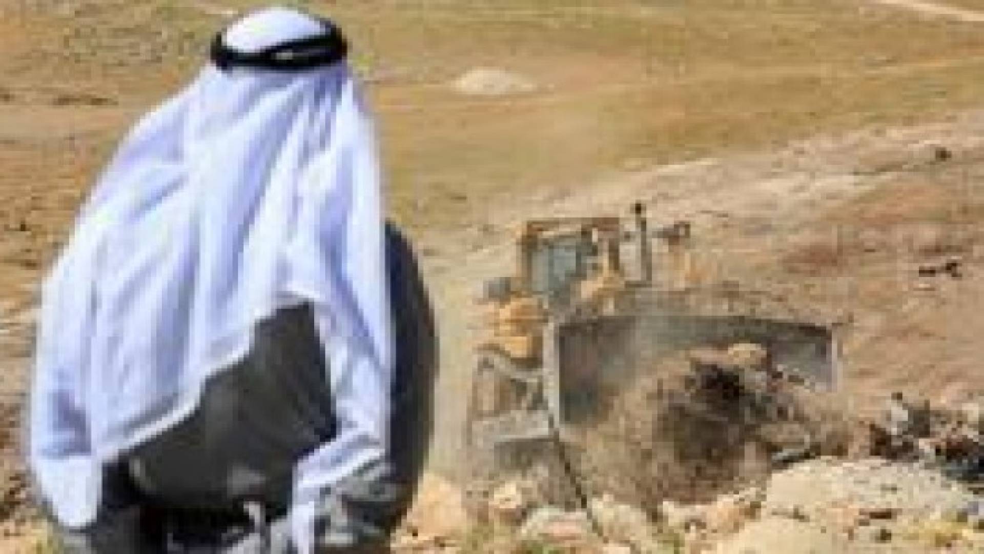 الاحتلال يهدم 15 "بركسا" شمال شرق القدس