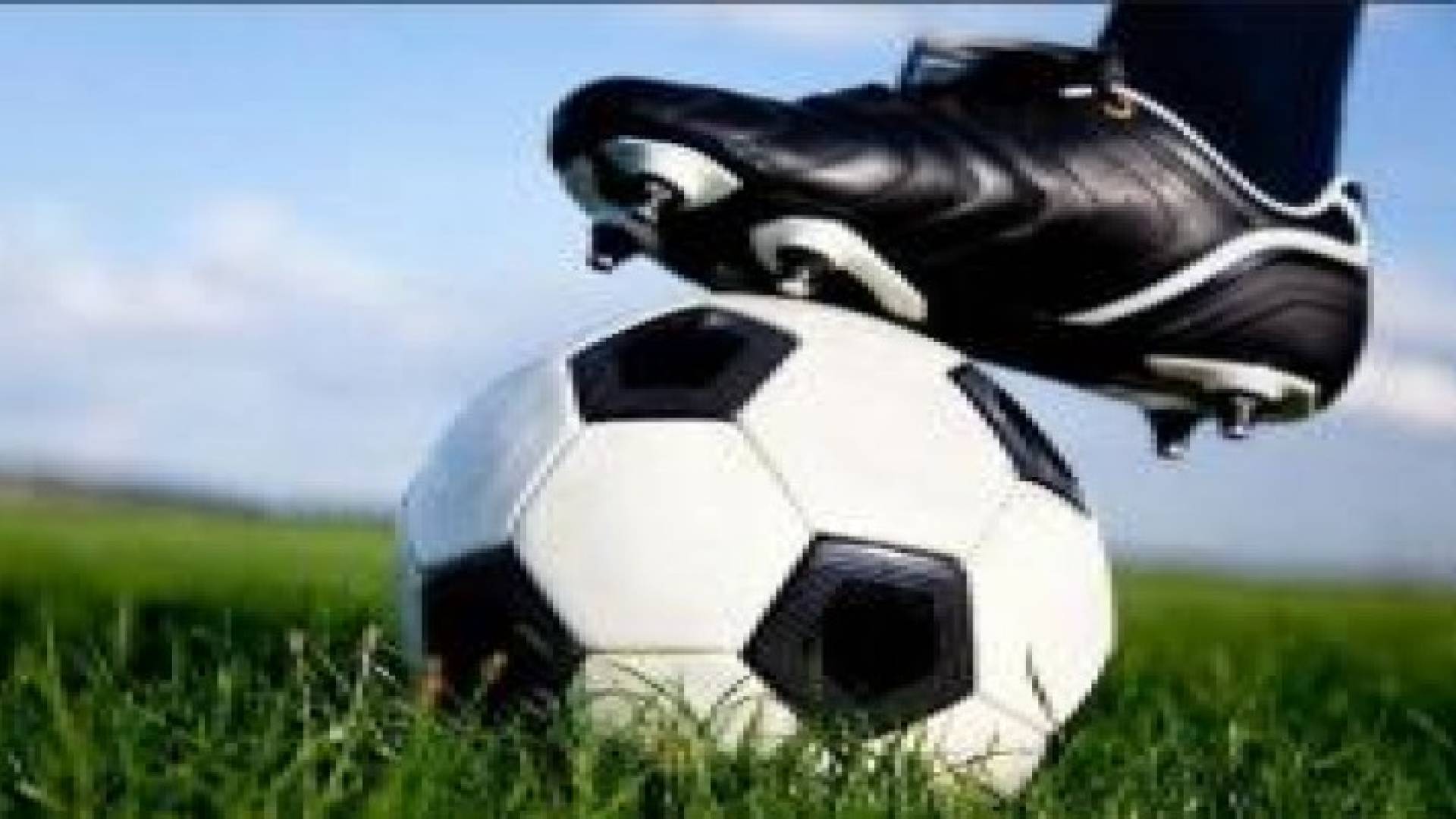 بترا تقصي الوسيط والممتاز يصعد إلى النهائي