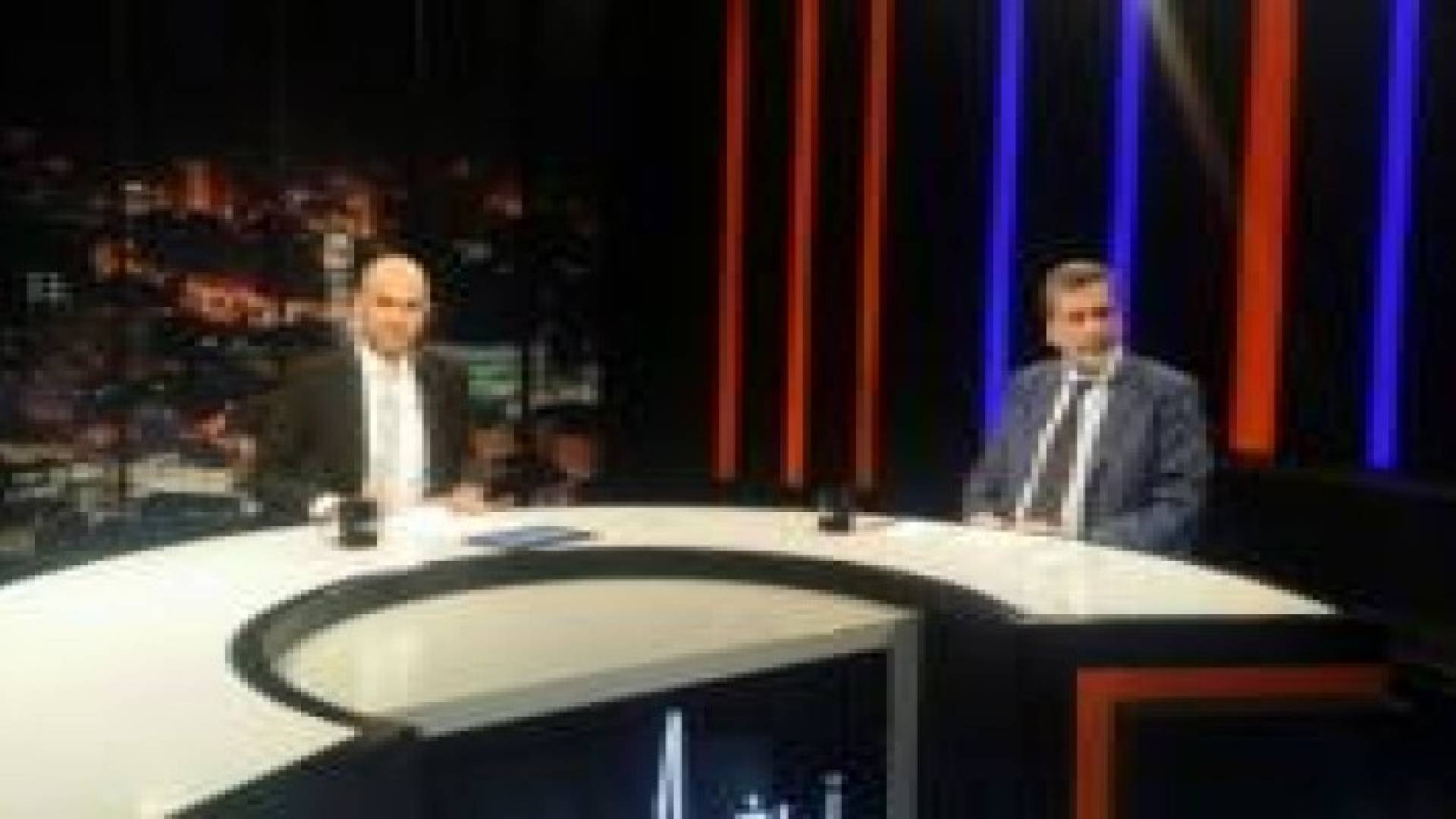 الكلالدة يطرح قانون الانتخاب على طاولة نبض البلد