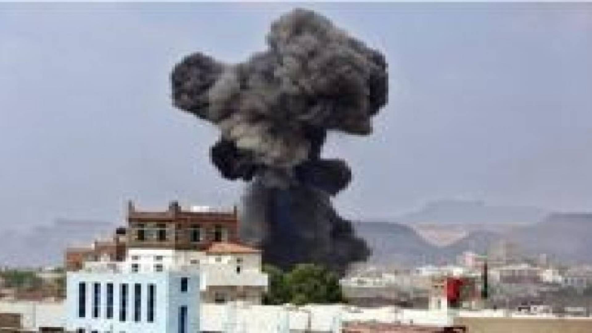 مقتل 28 شخصا على الأقل بتفجيرين في صنعاء