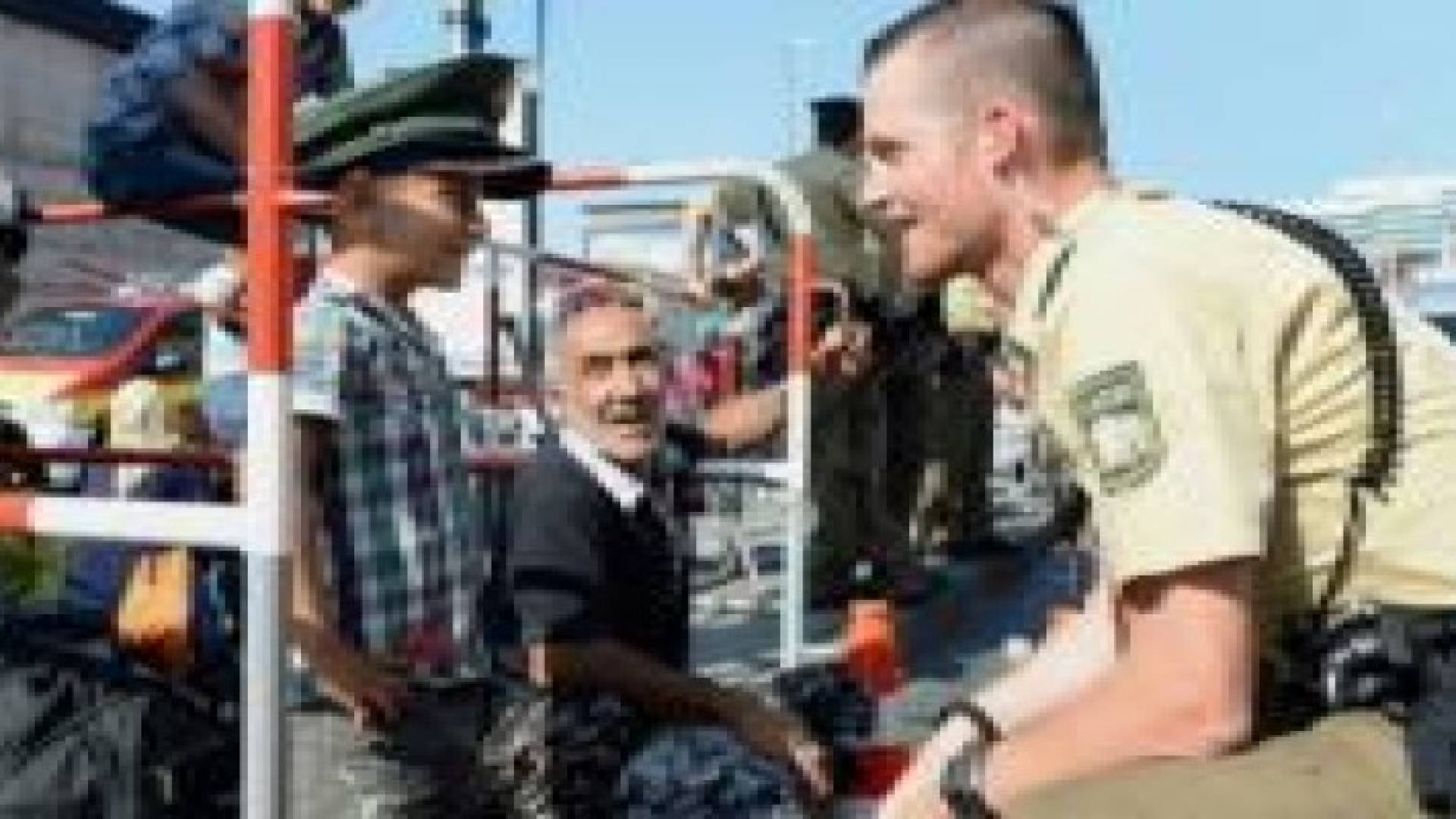 فرنسا وألمانيا تعلنان عن مبادرة لتوزيع منصف للاجئين في أوروبا