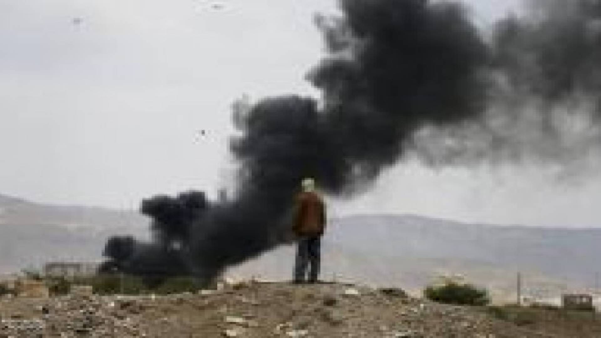 غارات مكثفة على مواقع المتمردين بصنعاء