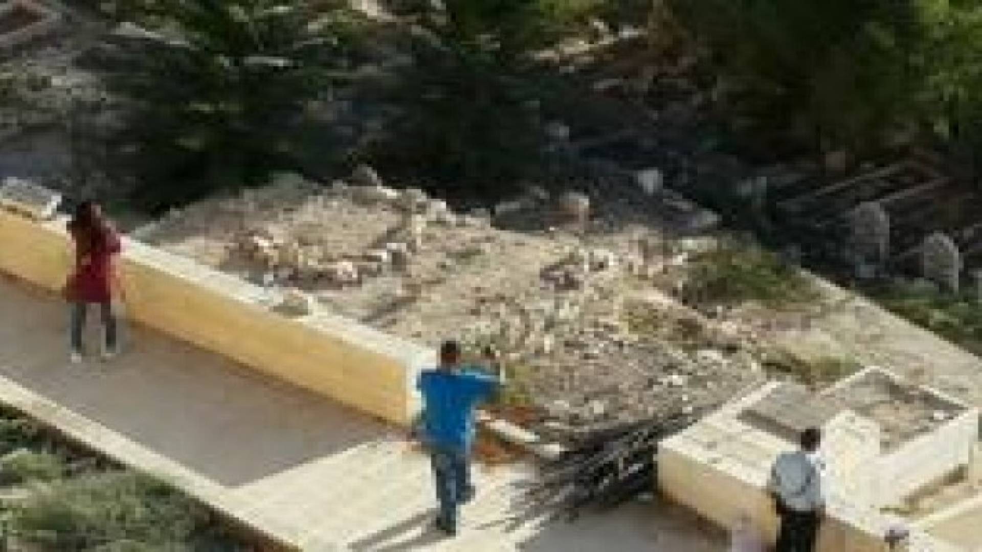 اعتصام بالقدس رفضا لمحاولات الاستيلاء على مقبرة "باب الرحمة"