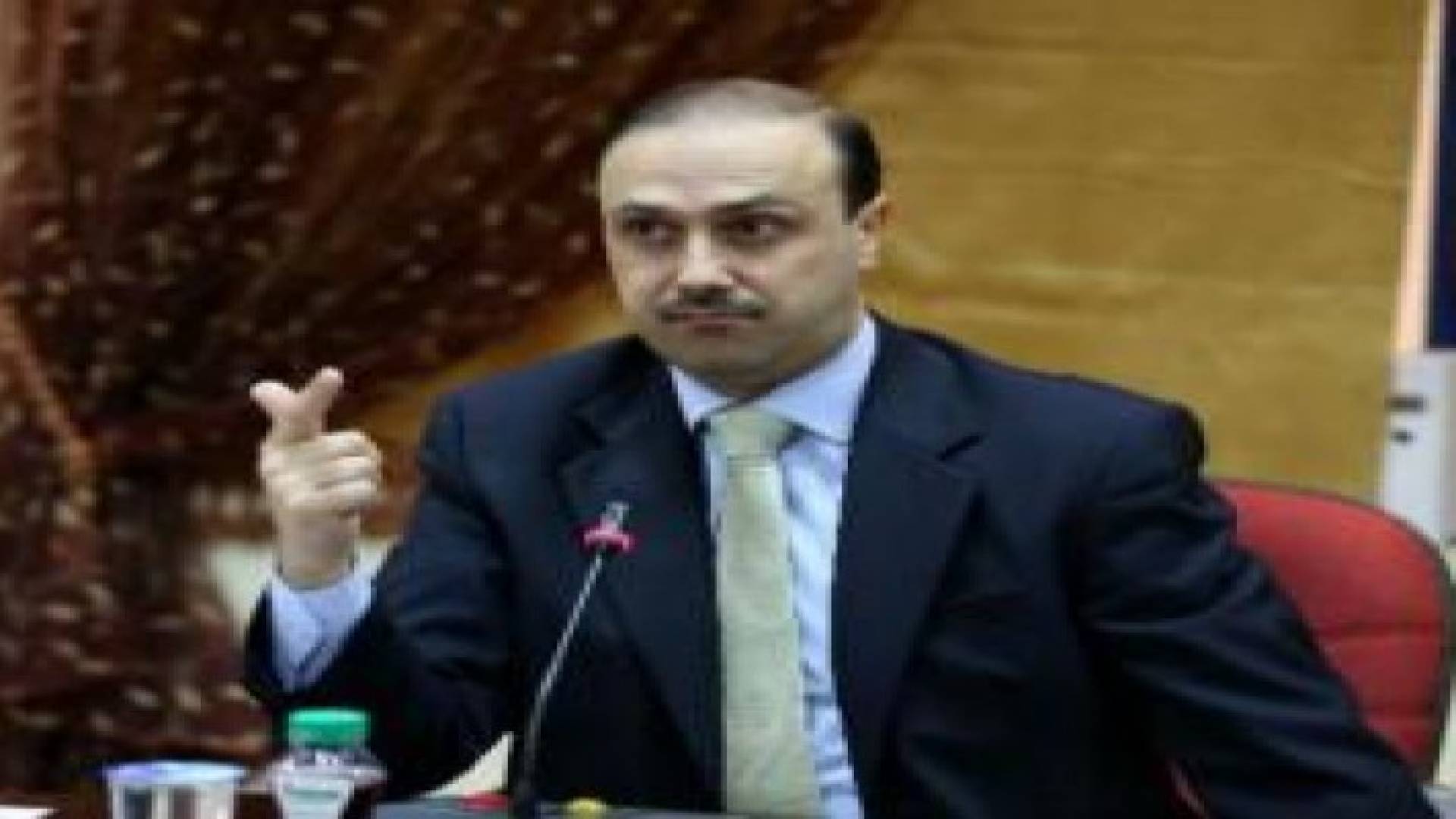 المومني: أزمة اللاجئين يندى لها جبين الإنسانية