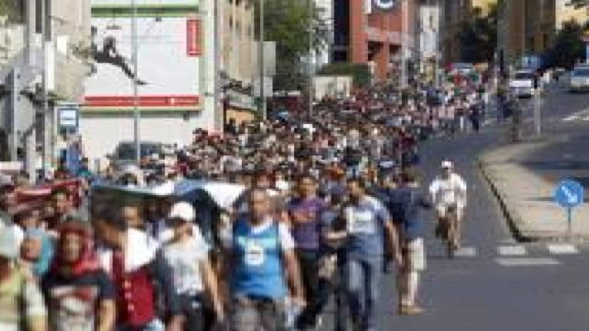 توقعات بوصول نصف مليون لاجئ إلى أوروبا