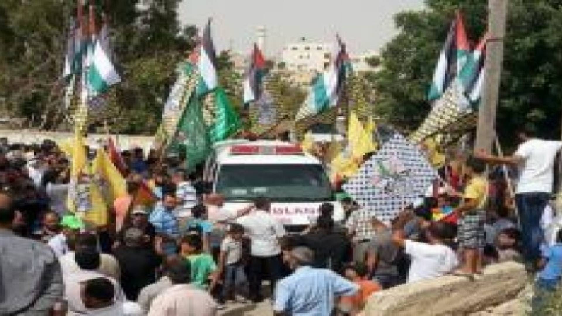 تشييع جثمان الشهيدة دوابشة في أجواء غاضبة.. صور