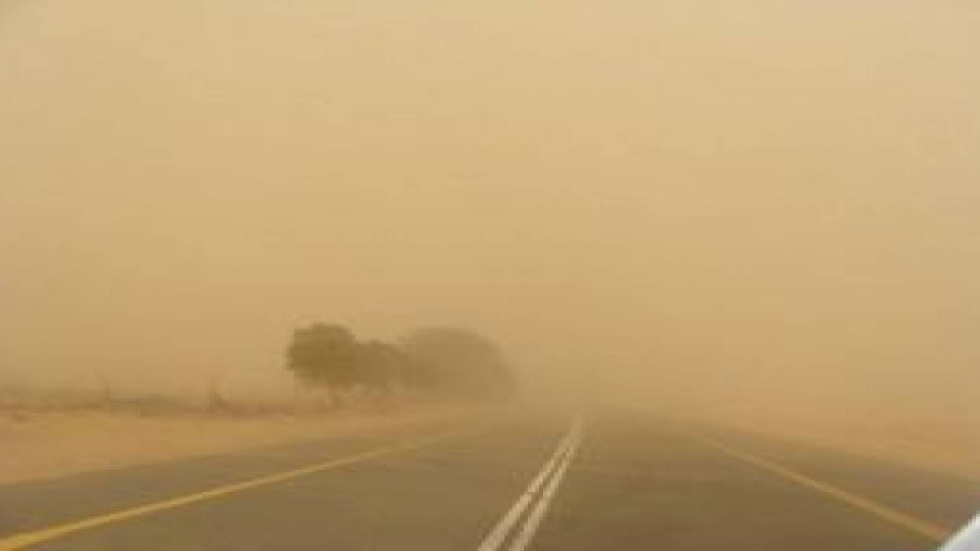 موجة من الغبار تهب على المدن الاردنية خلال ساعات