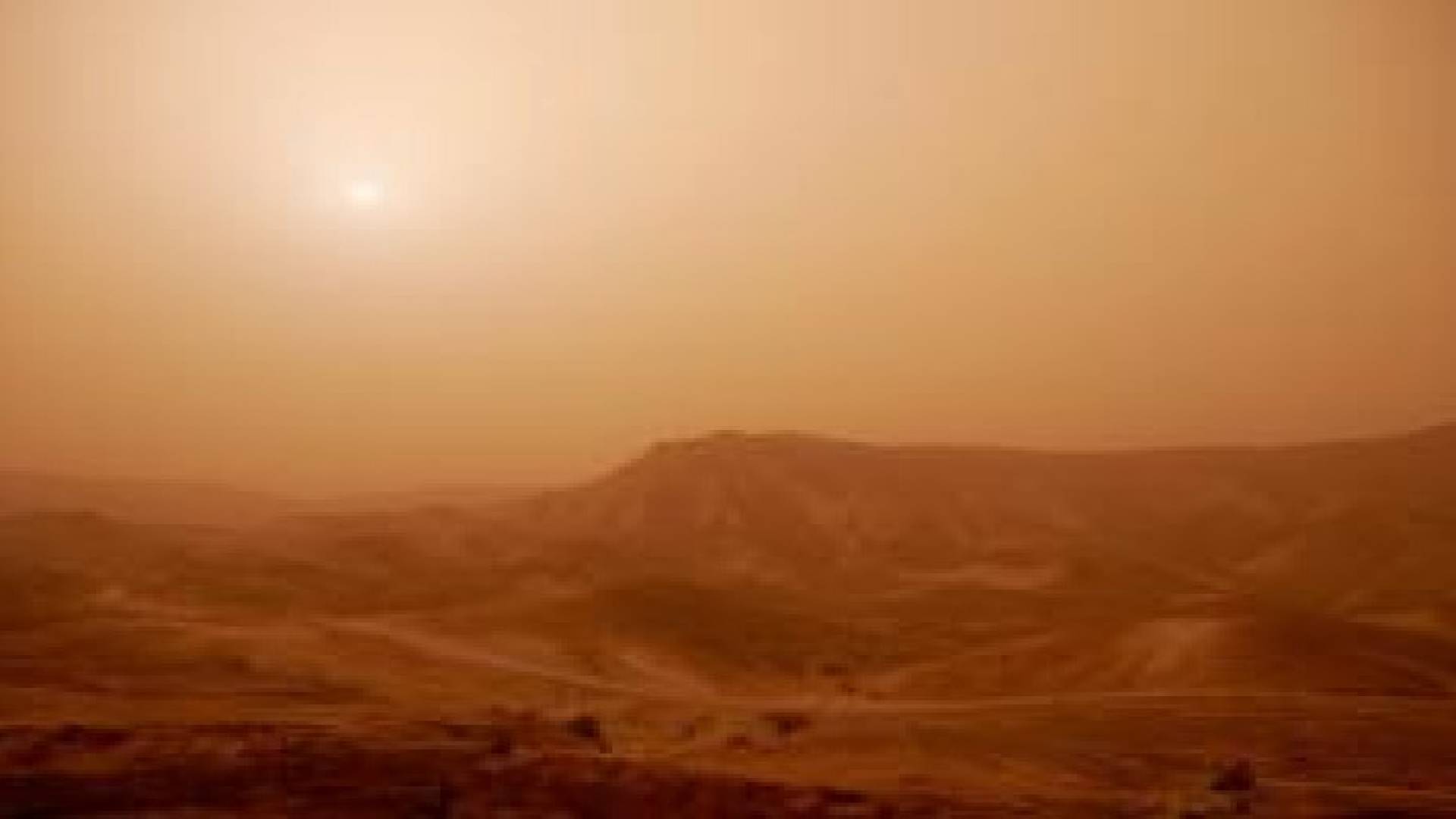 استمرار الأجواء الحارة والغبار في أجزاء من المملكة
