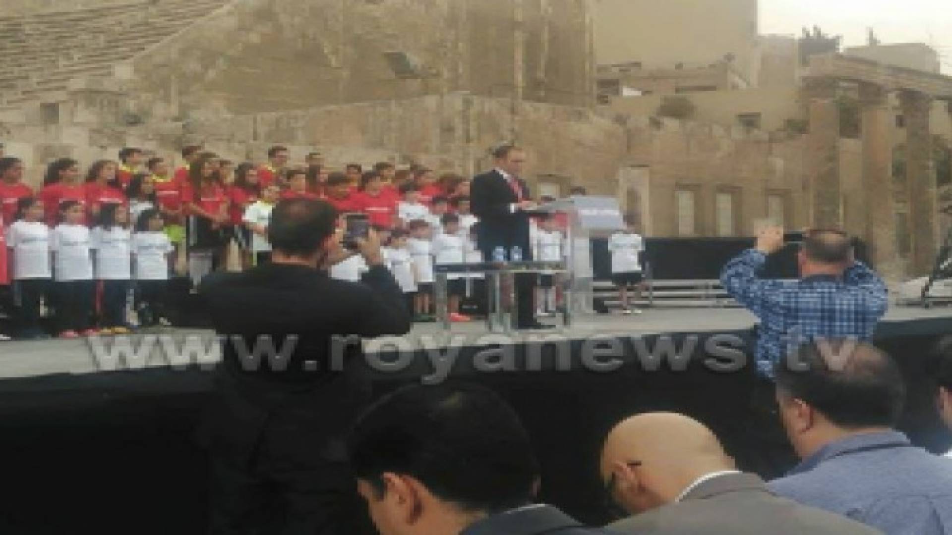 الاردنيون يناصرون الأمير علي لرئاسة الفيفا