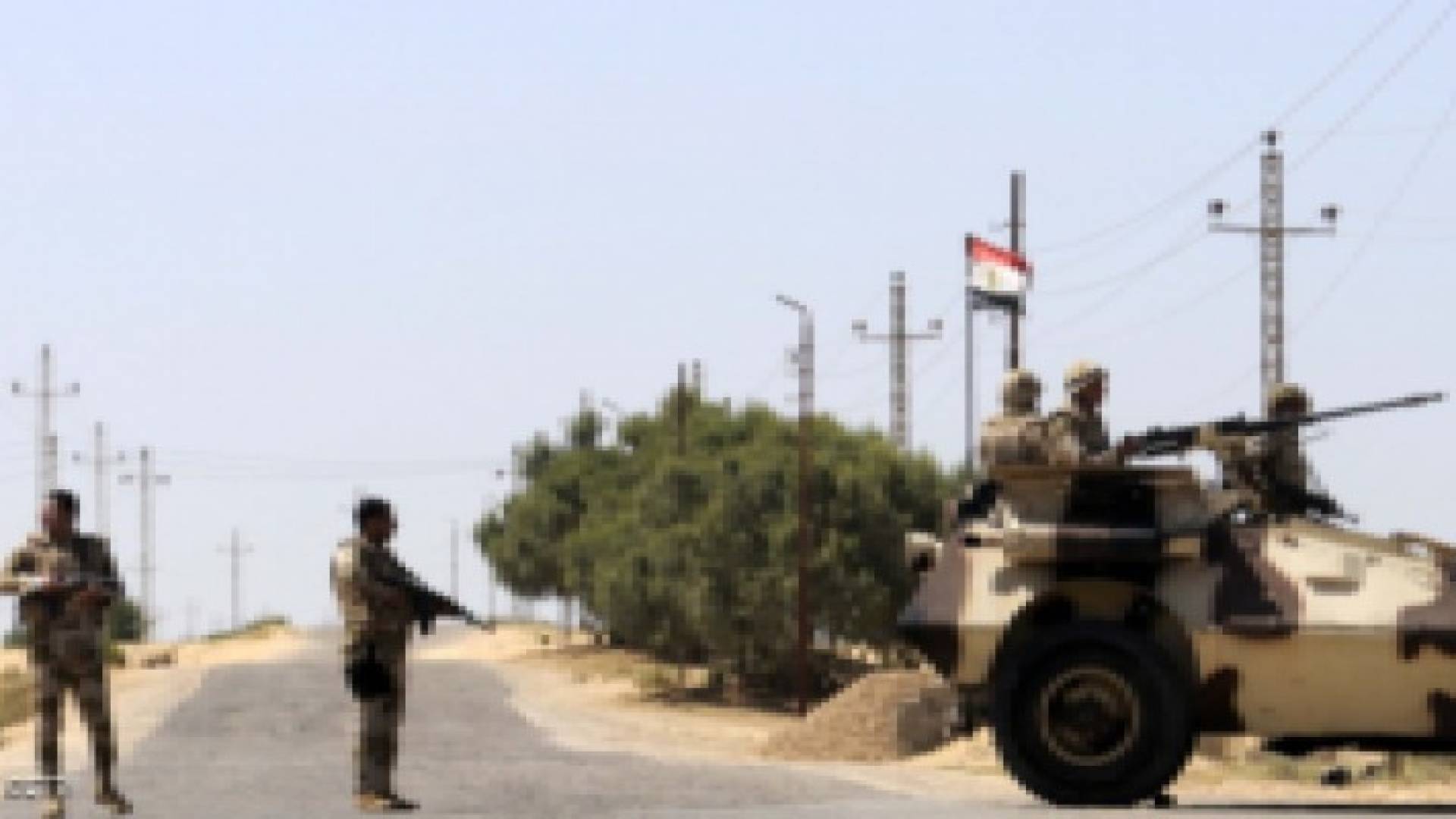 مقتل امرأة وطفل بتفجير سيارة في سيناء