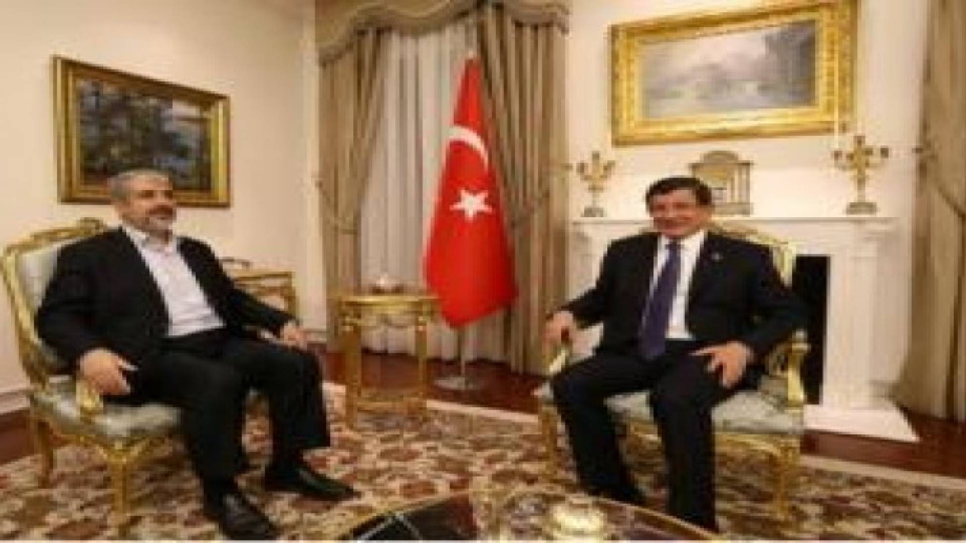 مشعل يلتقي أوغلو في ثاني لقاء خلال شهر