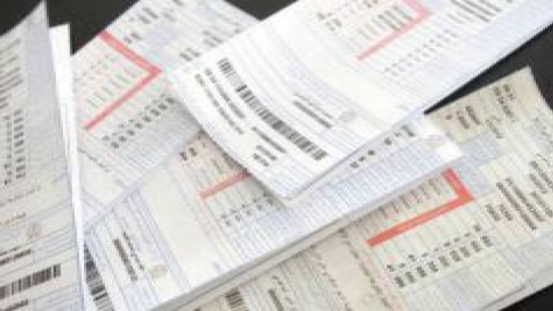 الحكومة تدرس سيناريوهات جديدة للتعرفة الكهربائية