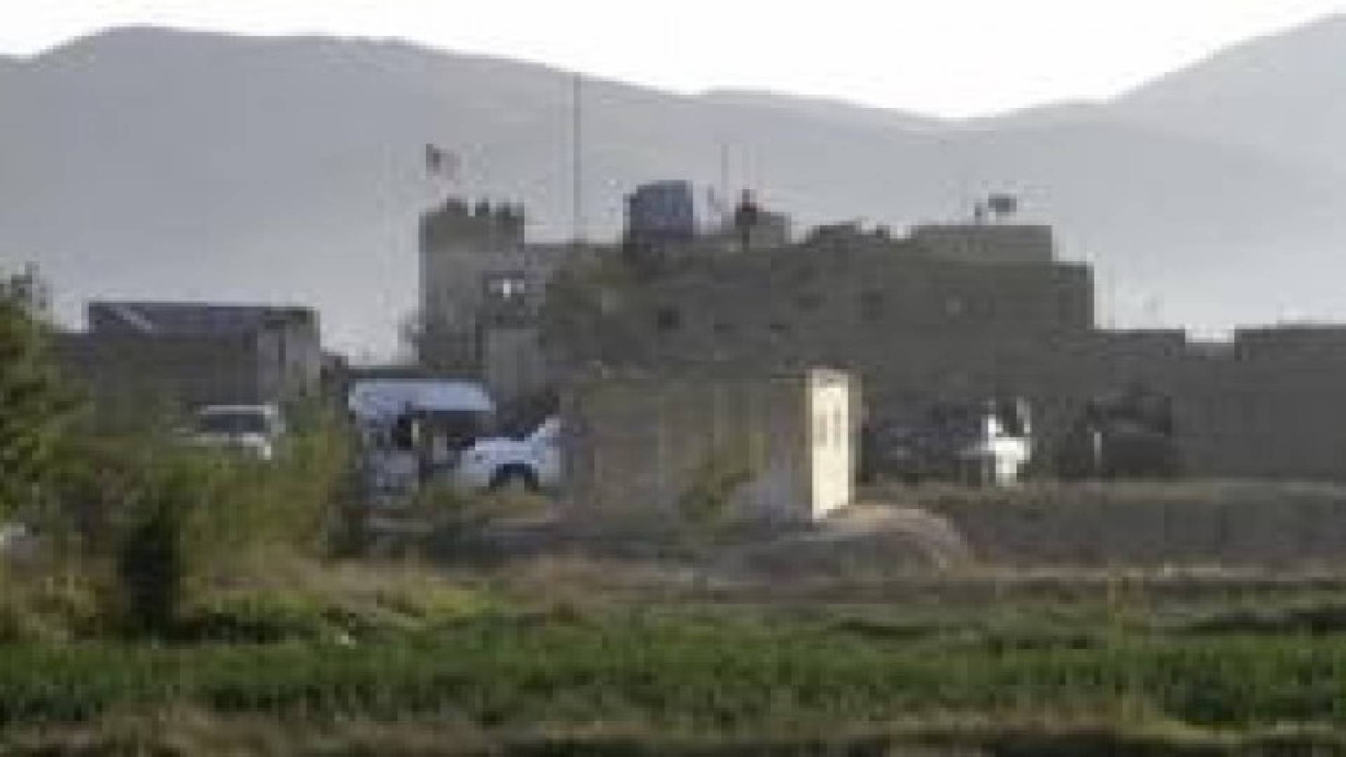 "طالبان" تقتحم سجنا وسط أفغانستان وتحرر المئات