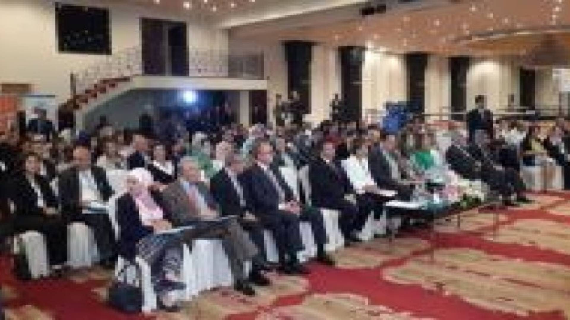 50% من العاملات "ينسحبن" من وظائفهن قبل سن 34 سنة