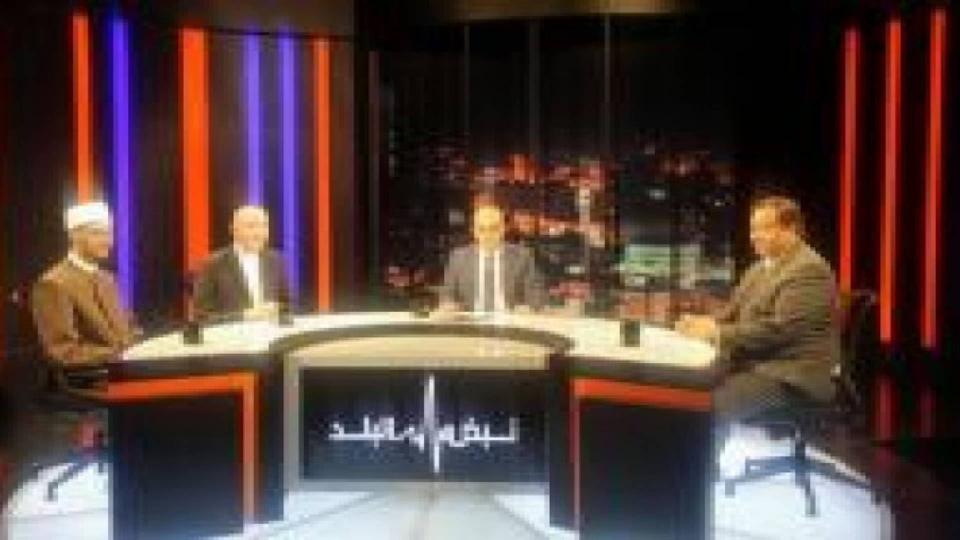 وسائل التواصل الاجتماعي على طاولة نبض البلد