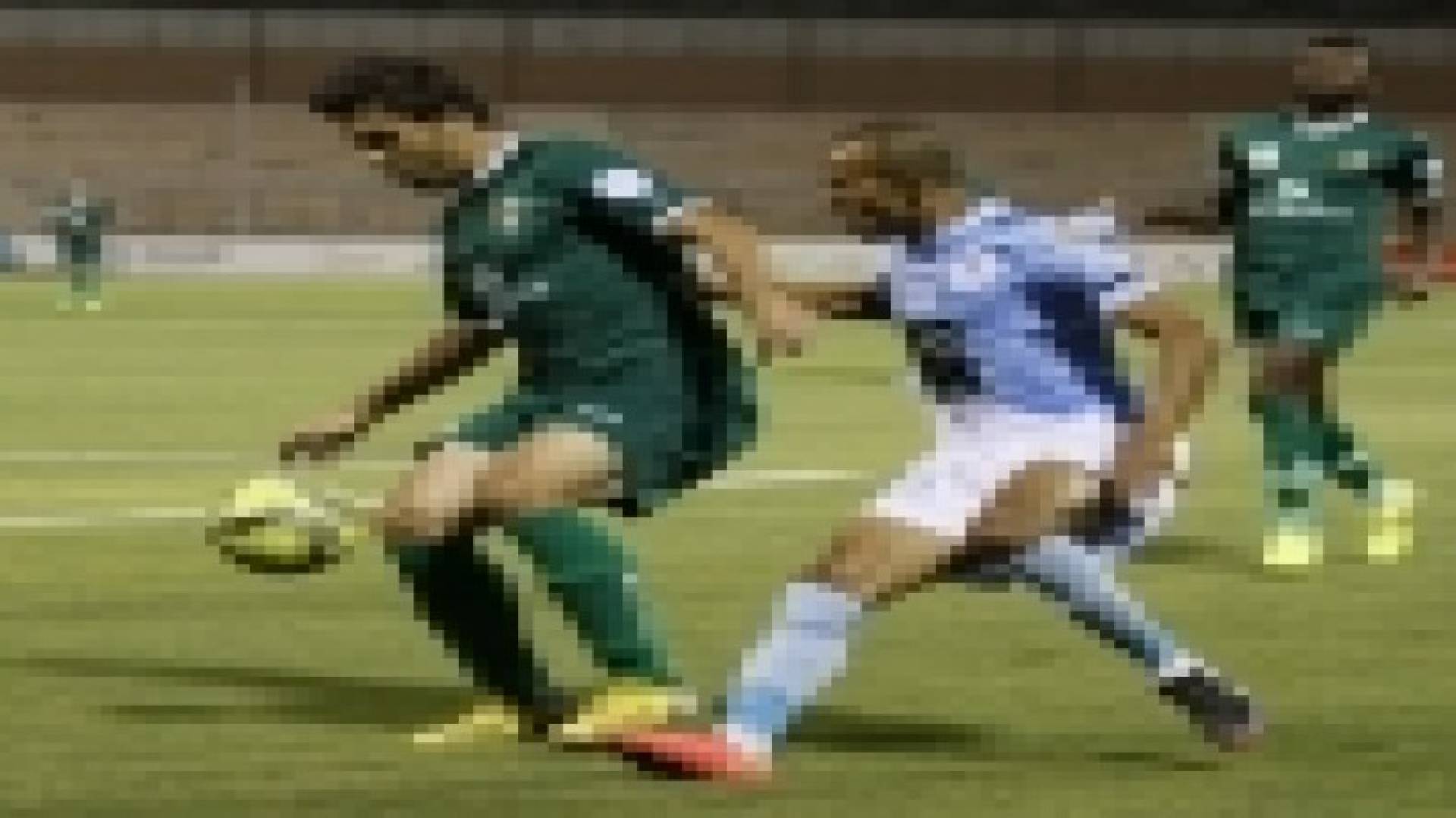 الأهلي يحتج على تحكيم مباراته أمام الفيصلي