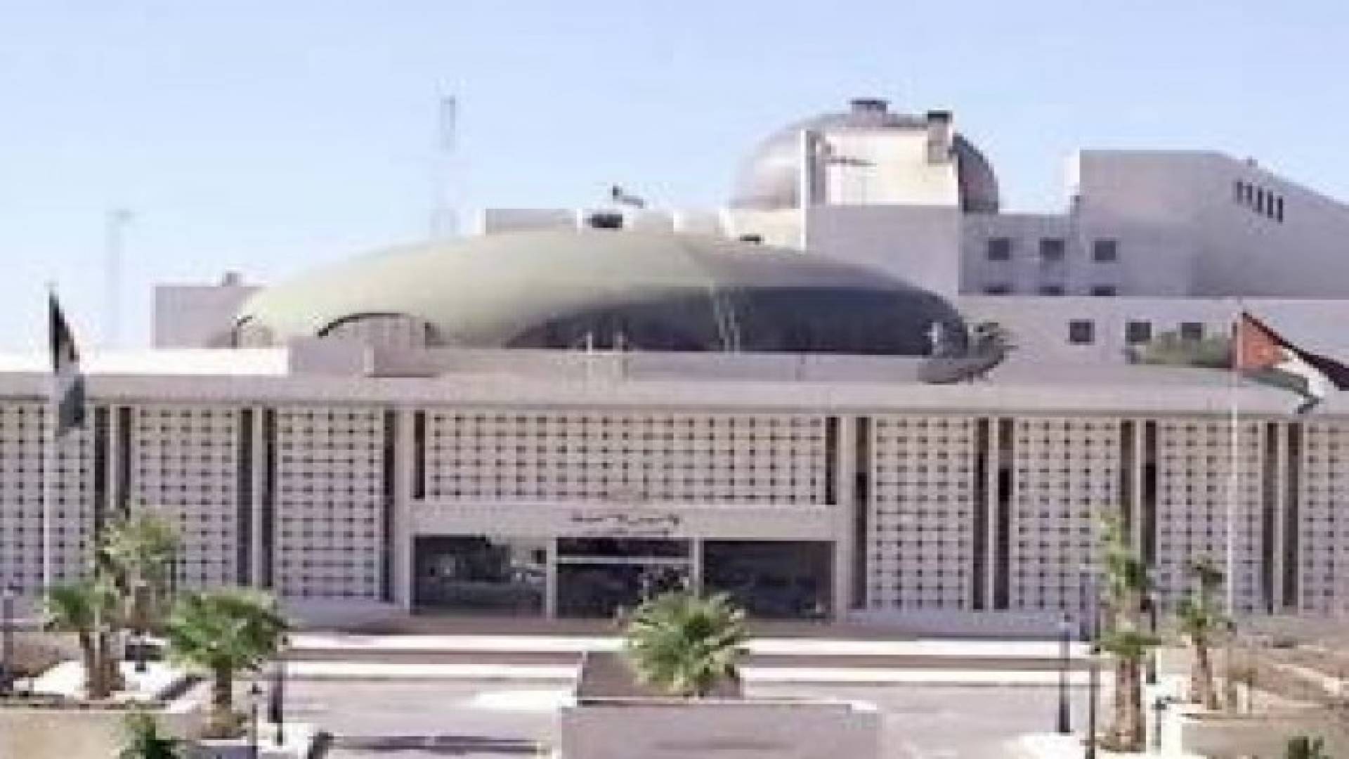 "الأعيان" يعرب عن غضبه من الاعتداءات الاسرائيلية على المقدسات