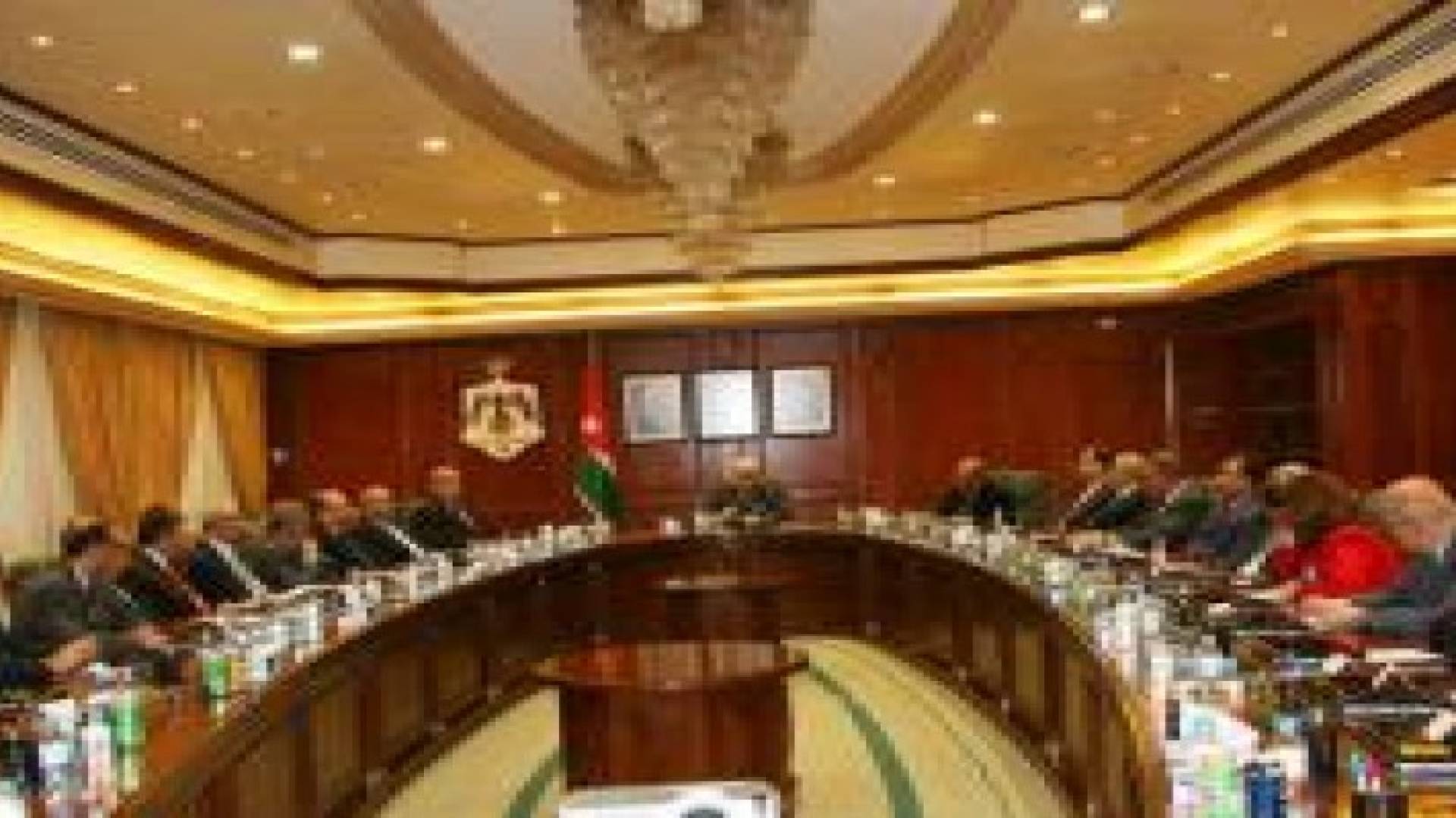 الحكومة توجه بإرسال رسائل "تحذير" حول القدس .. تفاصيل