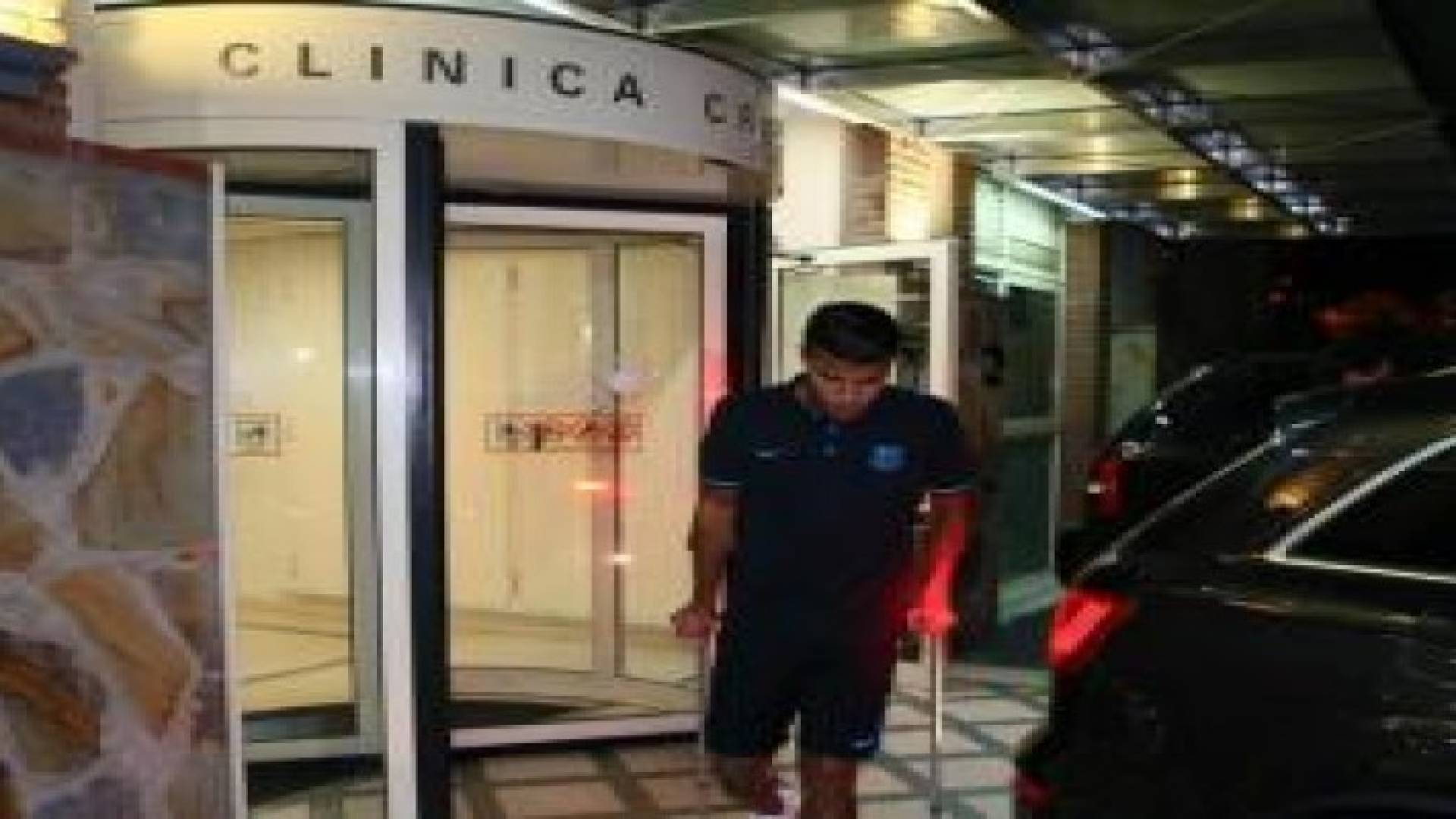 برشلونة يتلقى ضربة موجعة بعد تأكد اصابة رافينيا بالرباط الصليبي