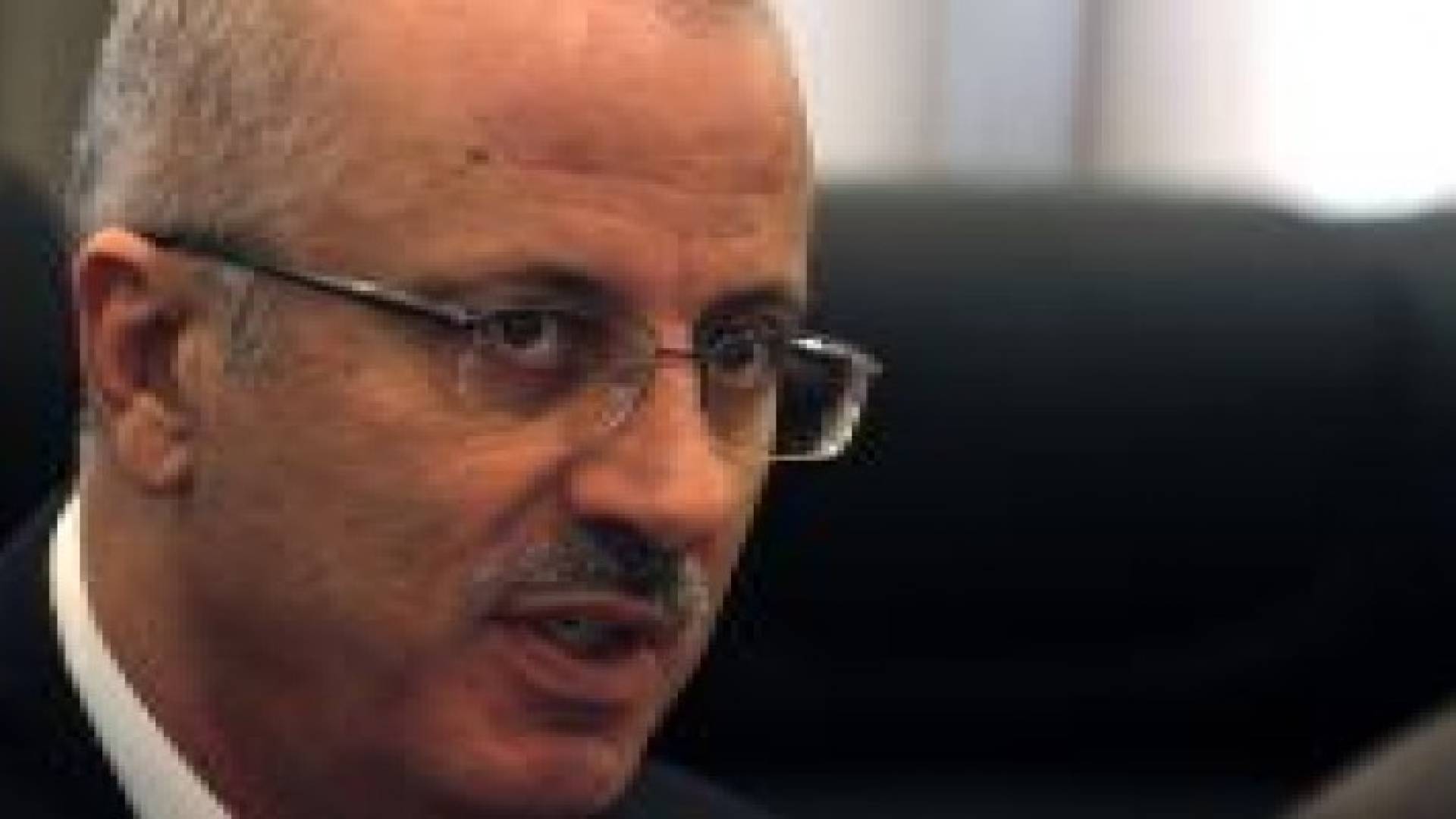 إسرائيل تمنع رئيس الوزراء الفلسطيني من دخول القدس