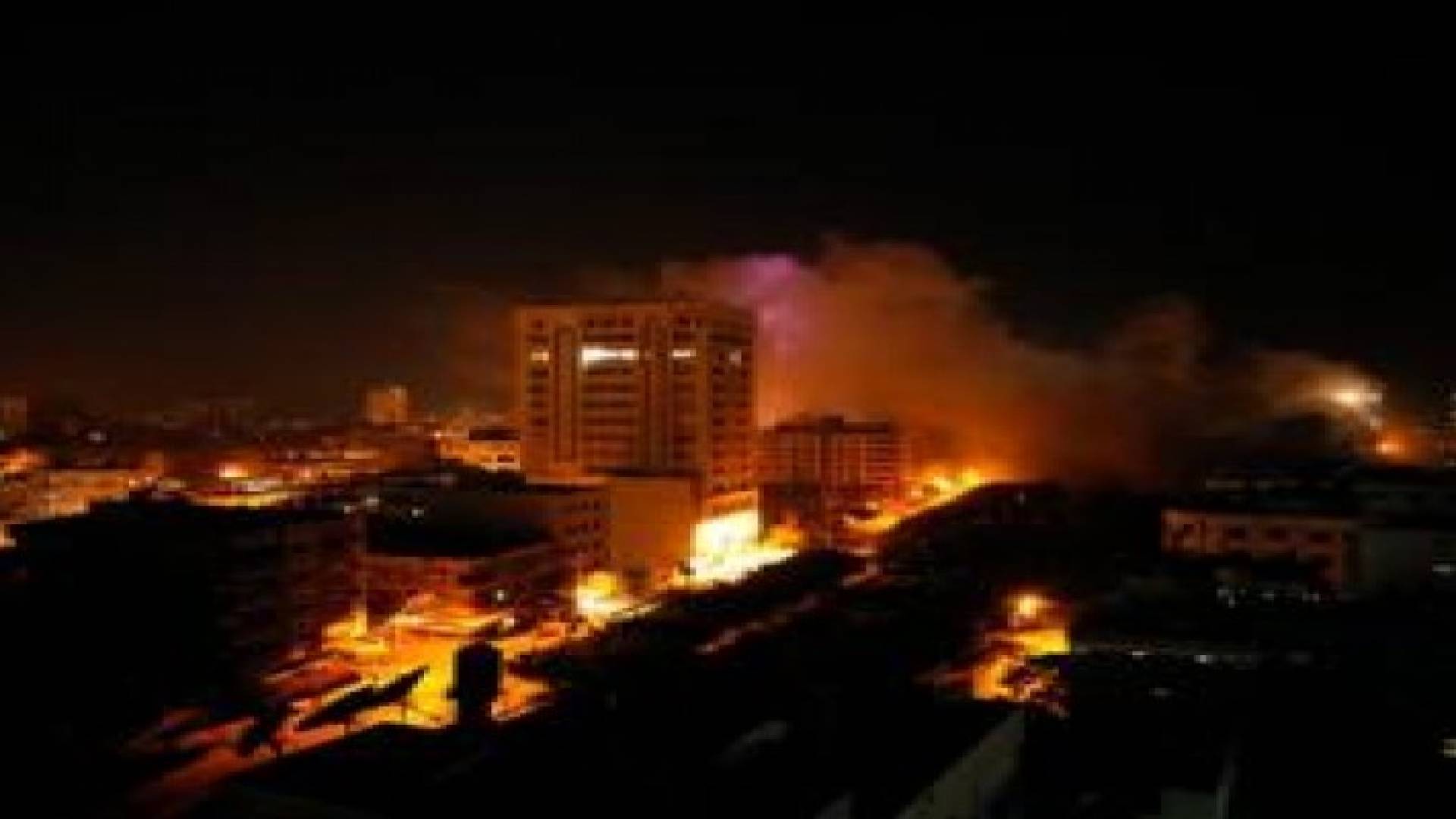 الإحتلال الإسرائيلي يشن 3 غارات على قطاع غزة