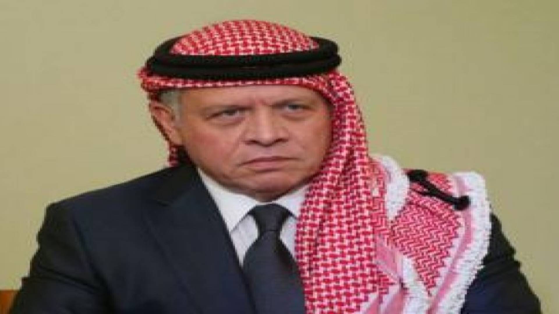 الملك يعزي سمو الشيخ محمد بن راشد آل مكتوم بوفاة الشيخ راشد