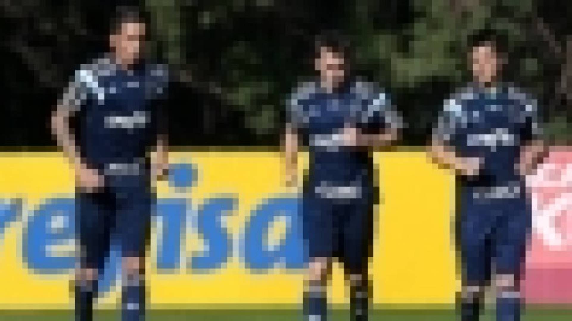 لاعبو بالميراس يتعرضون للسرقة داخل سيارة أجرة