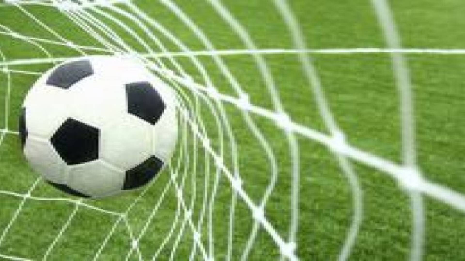 فريق غينك يتغلب على ضيفه ميشلين بثلاثة أهداف لهدف