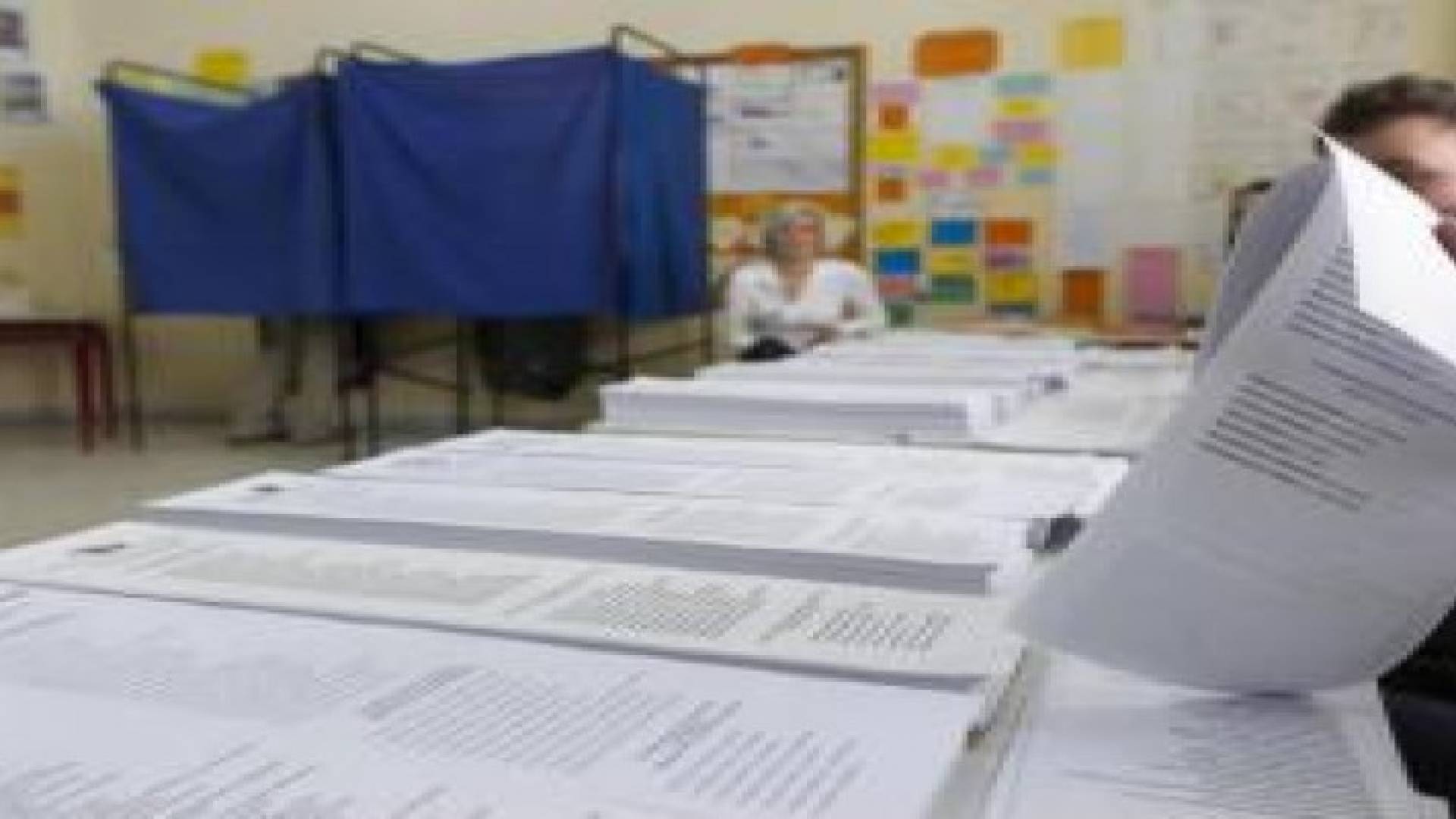 تقدم طفيف لليسار في الانتخابات التشريعية اليونانية