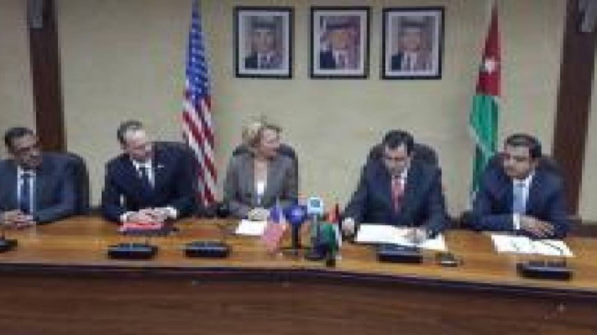 615.3 مليون دولار مجموع المساعدات الامريكية للمملكة في عام 2015