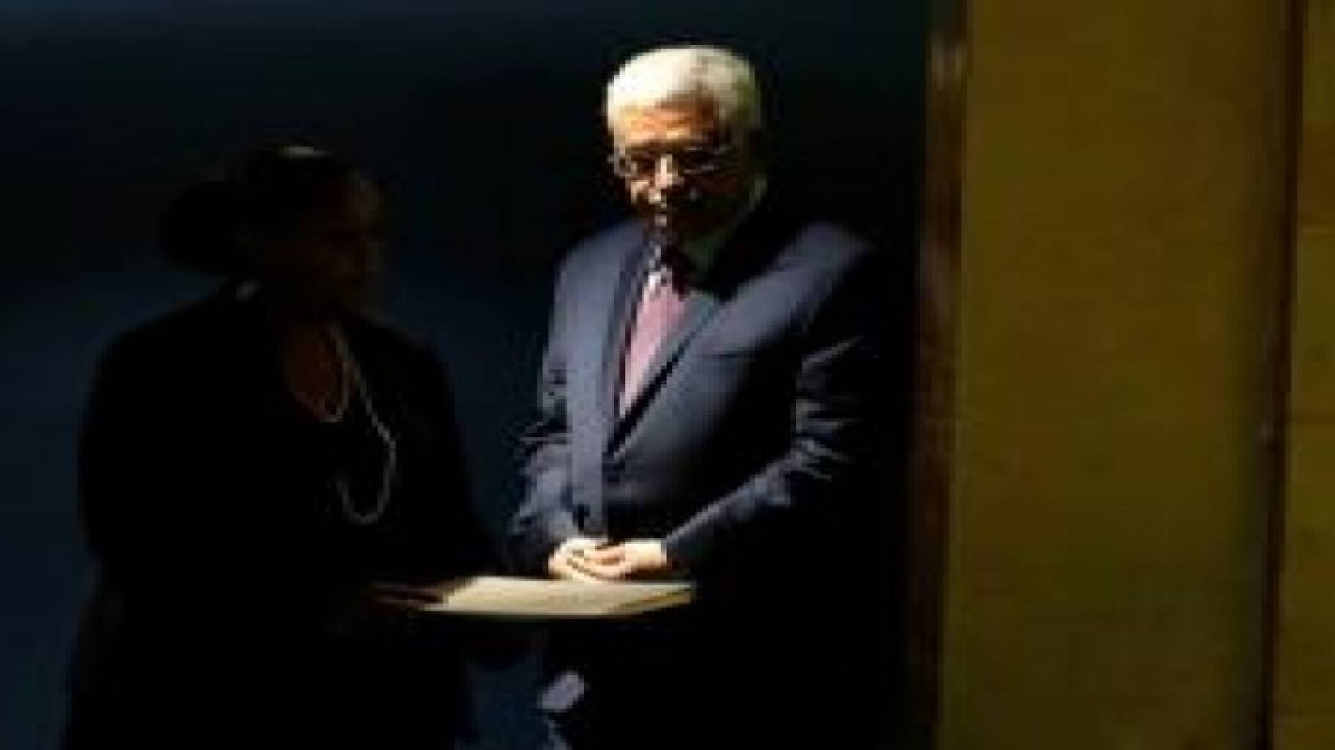 الكشف عن تفاصيل برنامج عباس في أمريكا