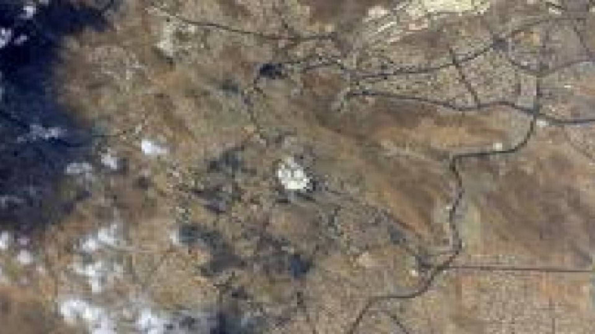 من الفضاء مصور عالمي يلتقط بياض الكعبة